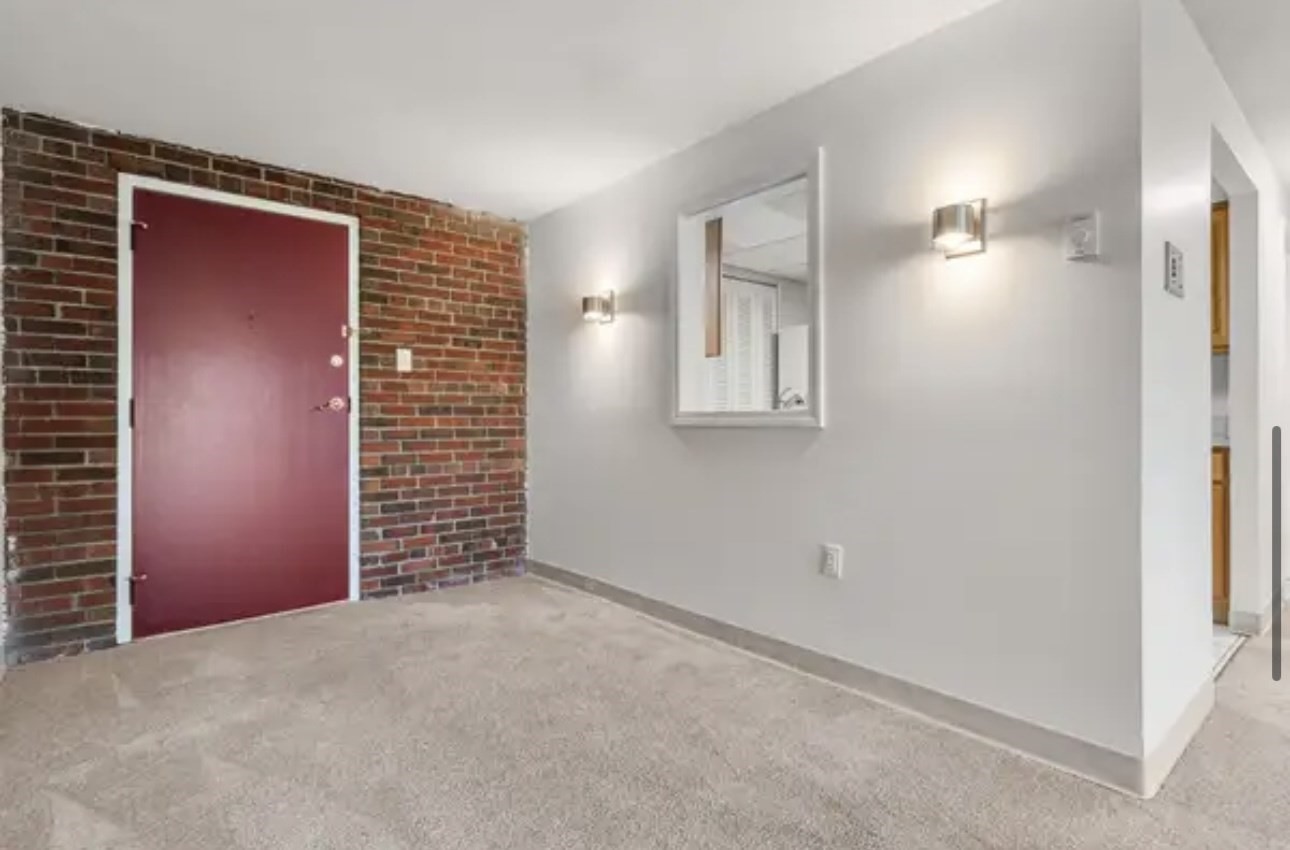 26 Greentree Ln # 31
