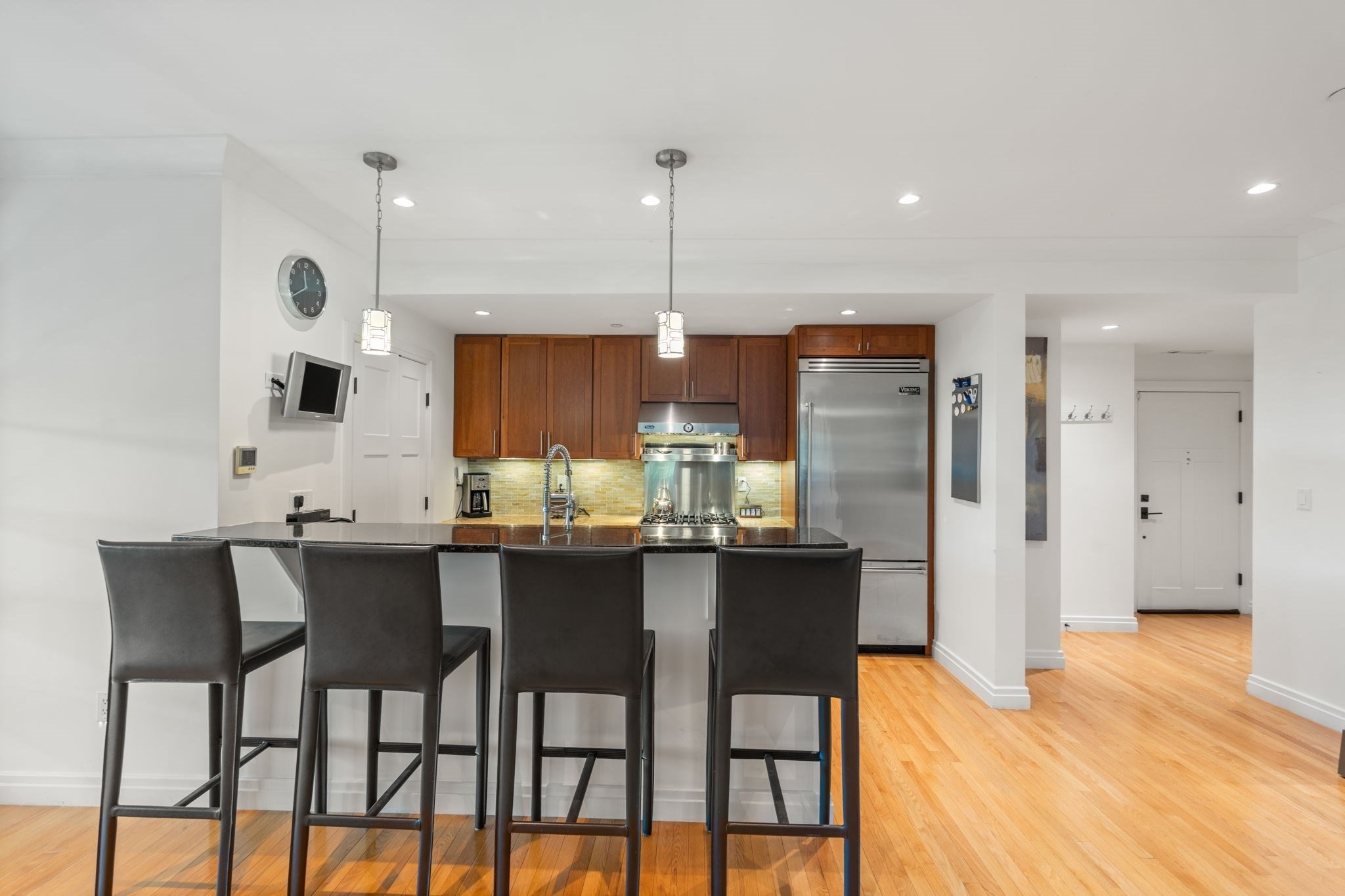 36 Central Ave # 16