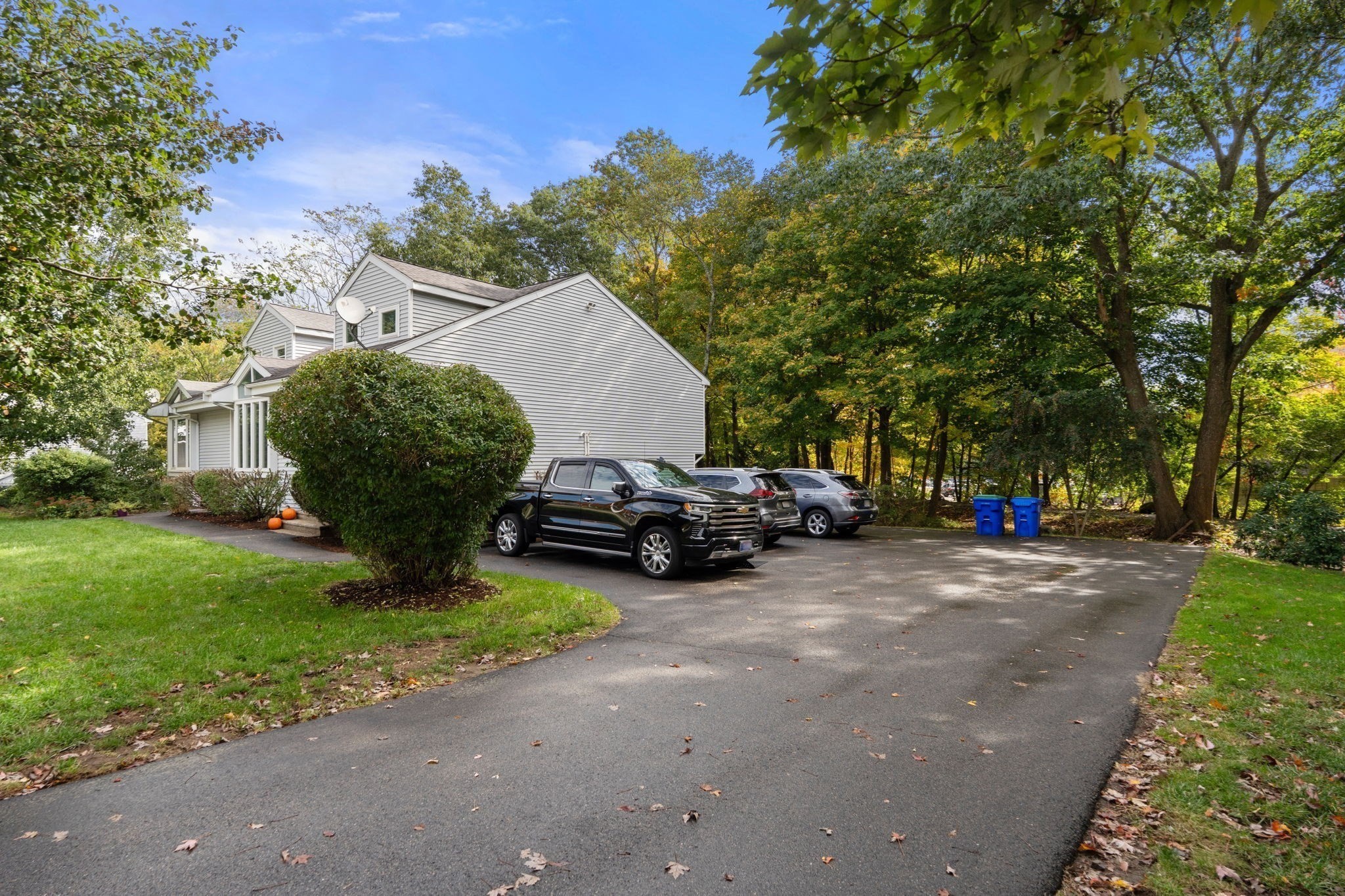 8 Lauren Drive # 8