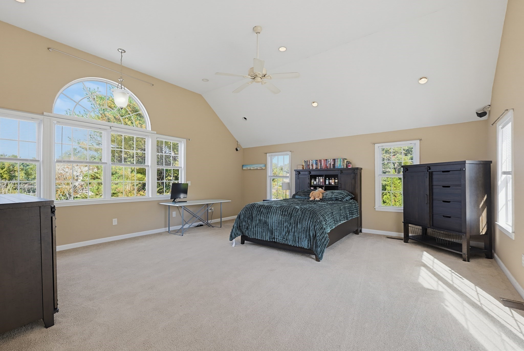 227 Lunns Way