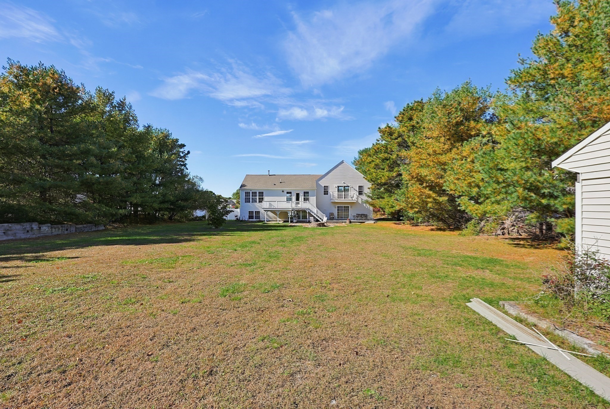 227 Lunns Way