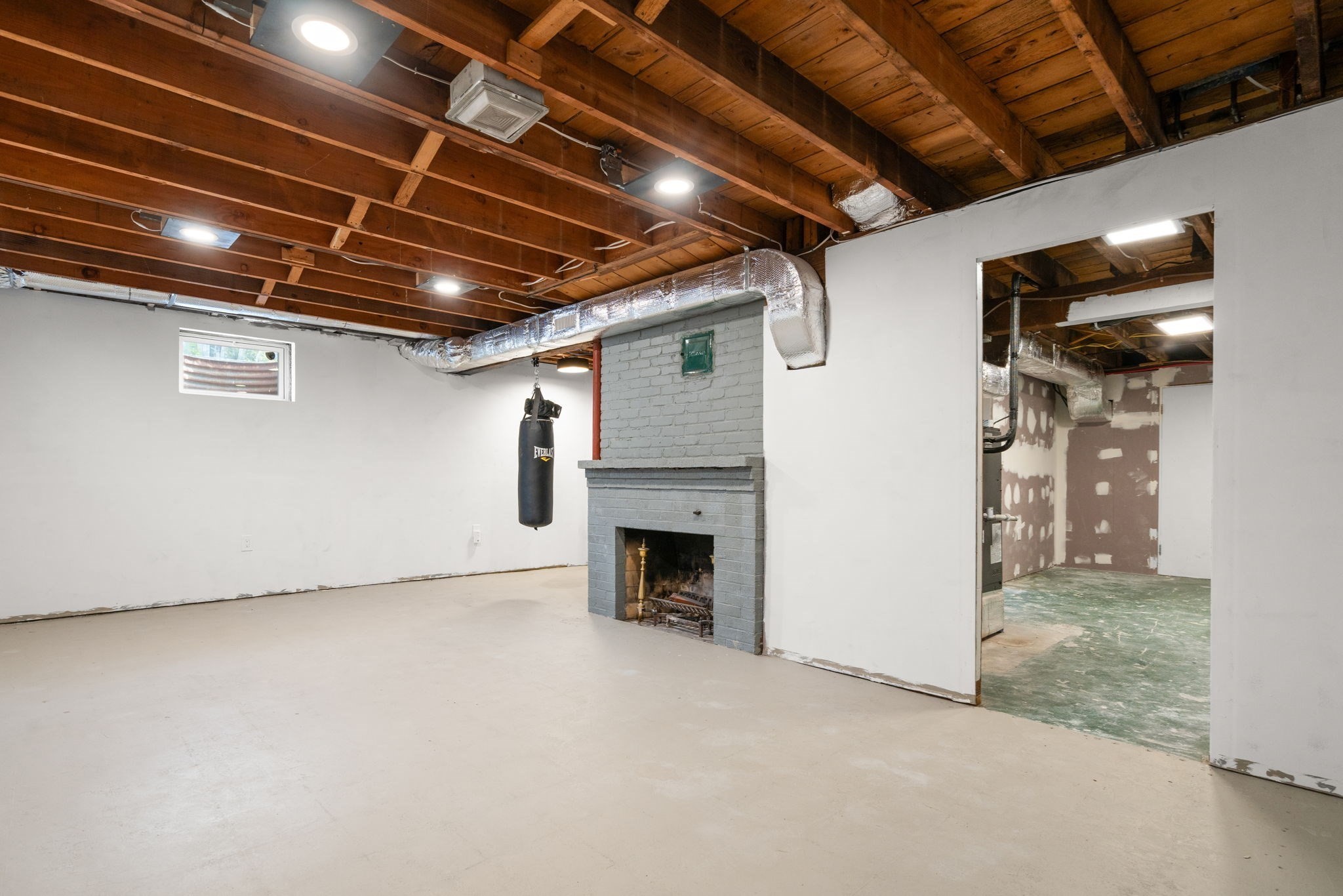 14 Longfellow Rd