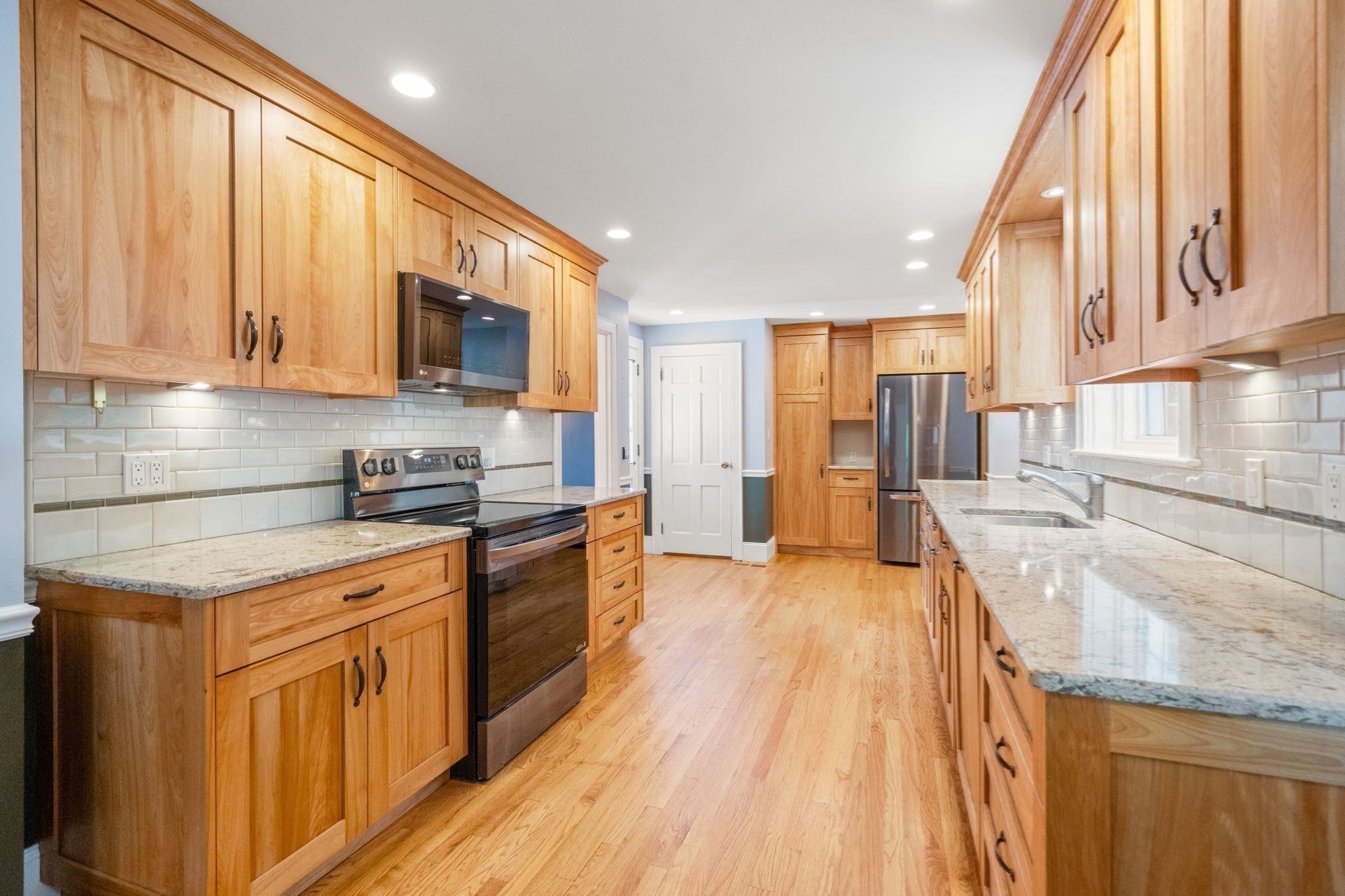 14 Longfellow Rd