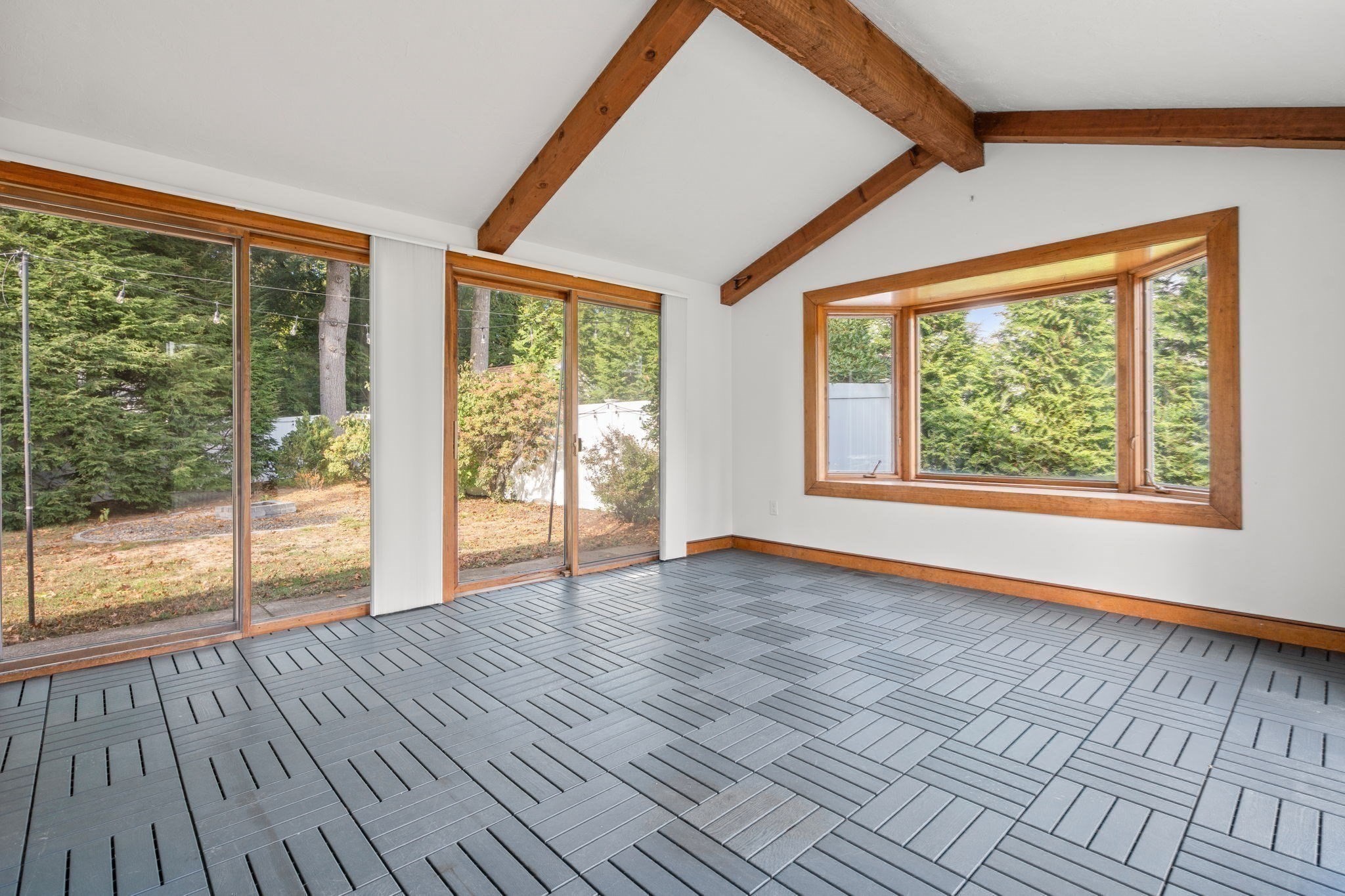 14 Longfellow Rd