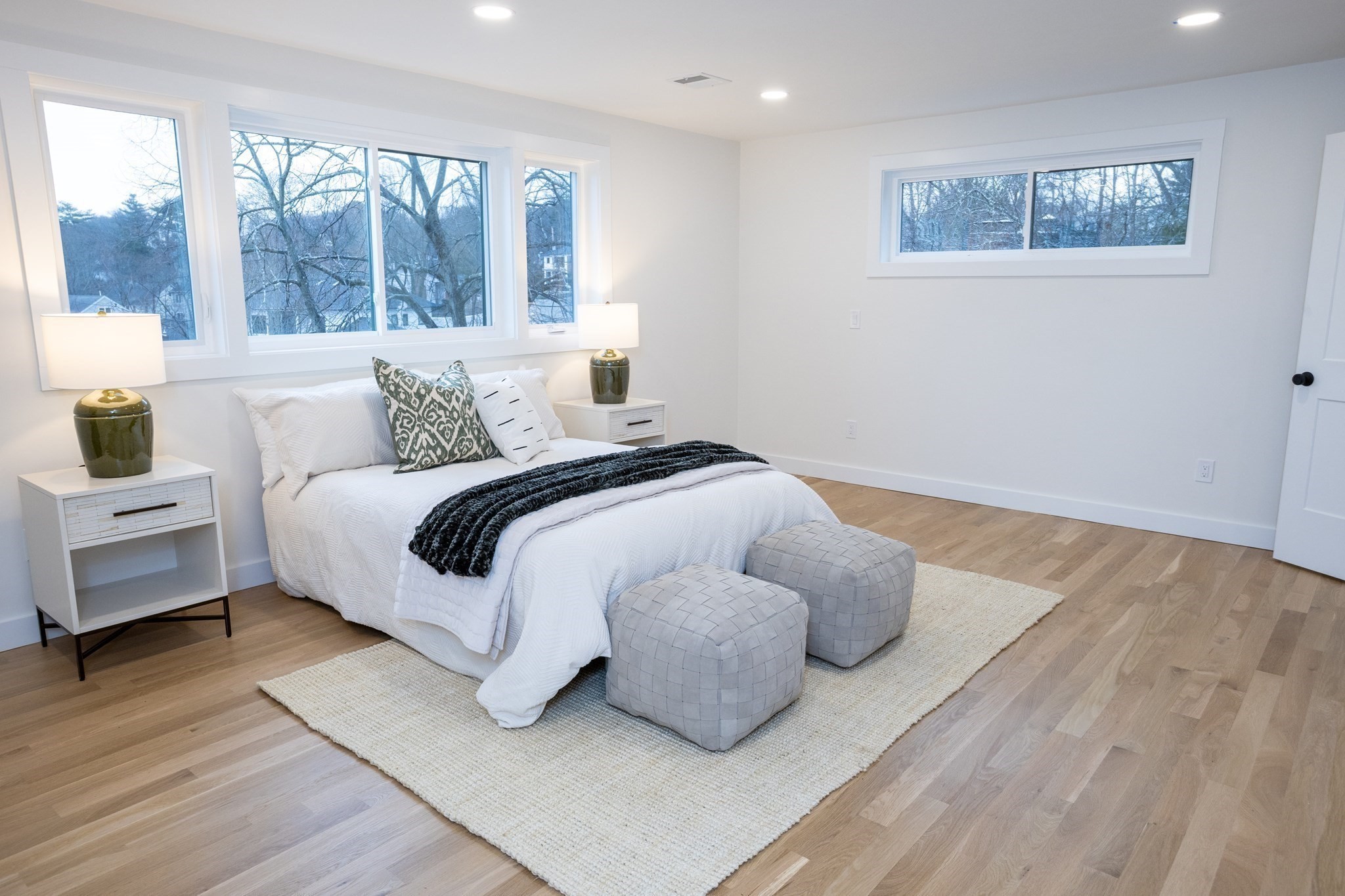 100 Woodbine Cir