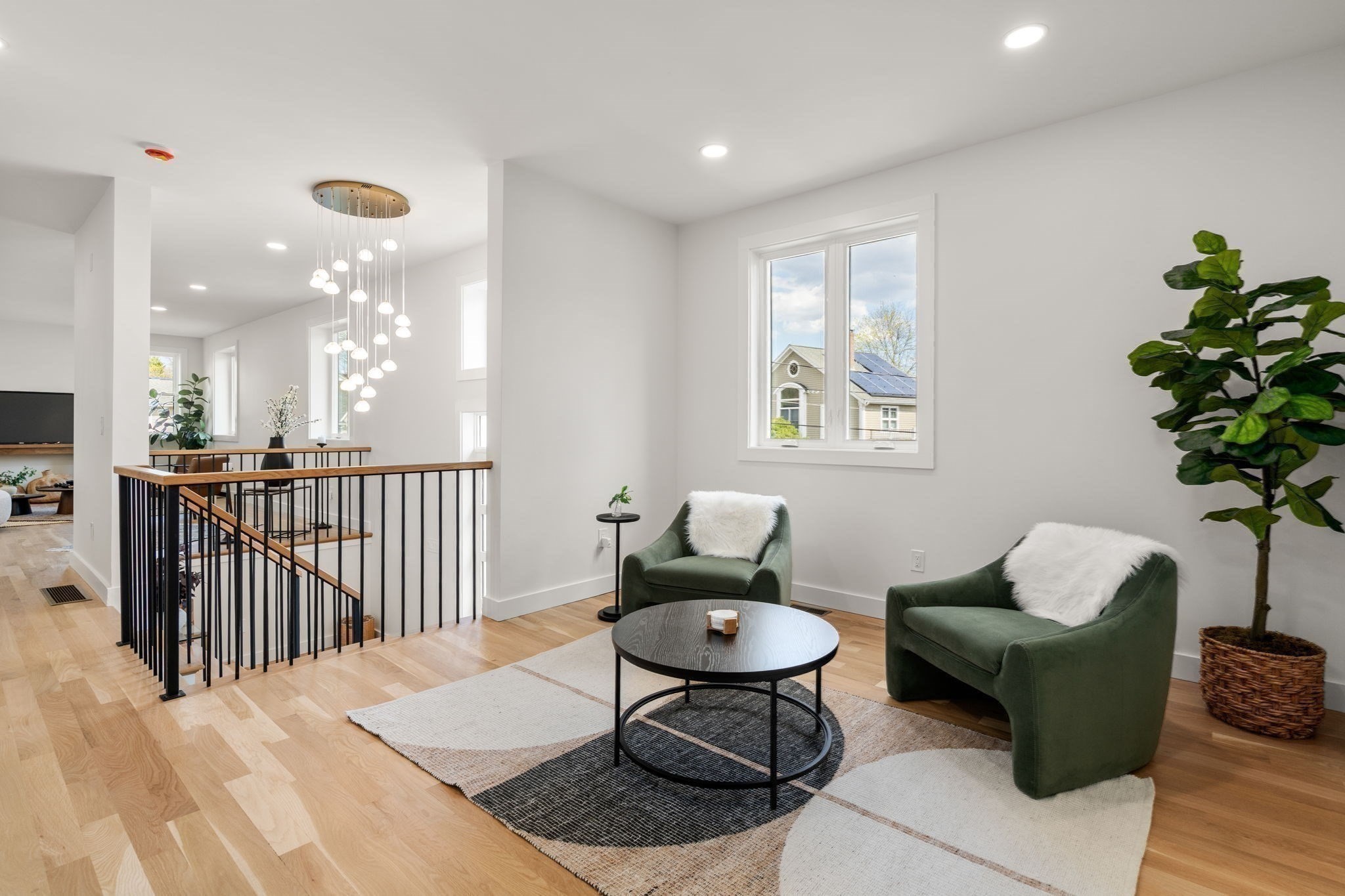 100 Woodbine Cir