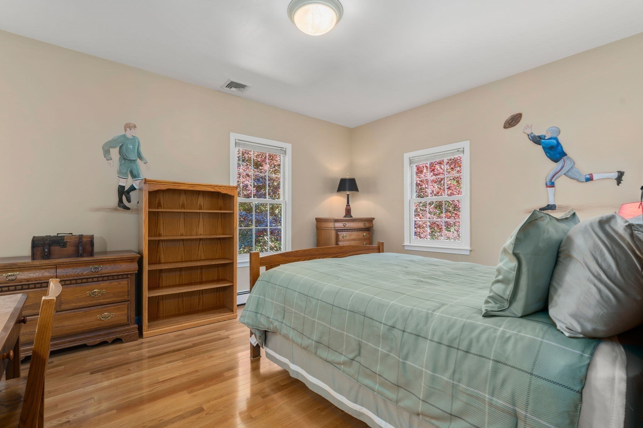 196 Bay Colony Drive