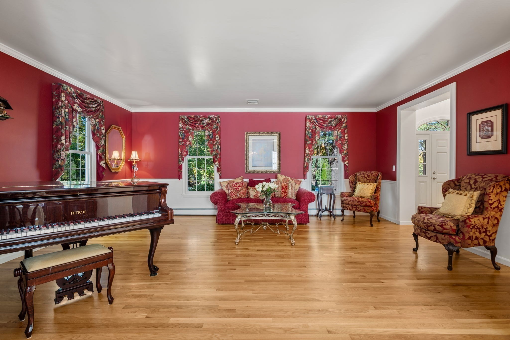 196 Bay Colony Drive