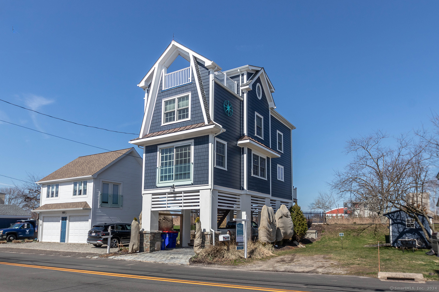 1140 Beach Road