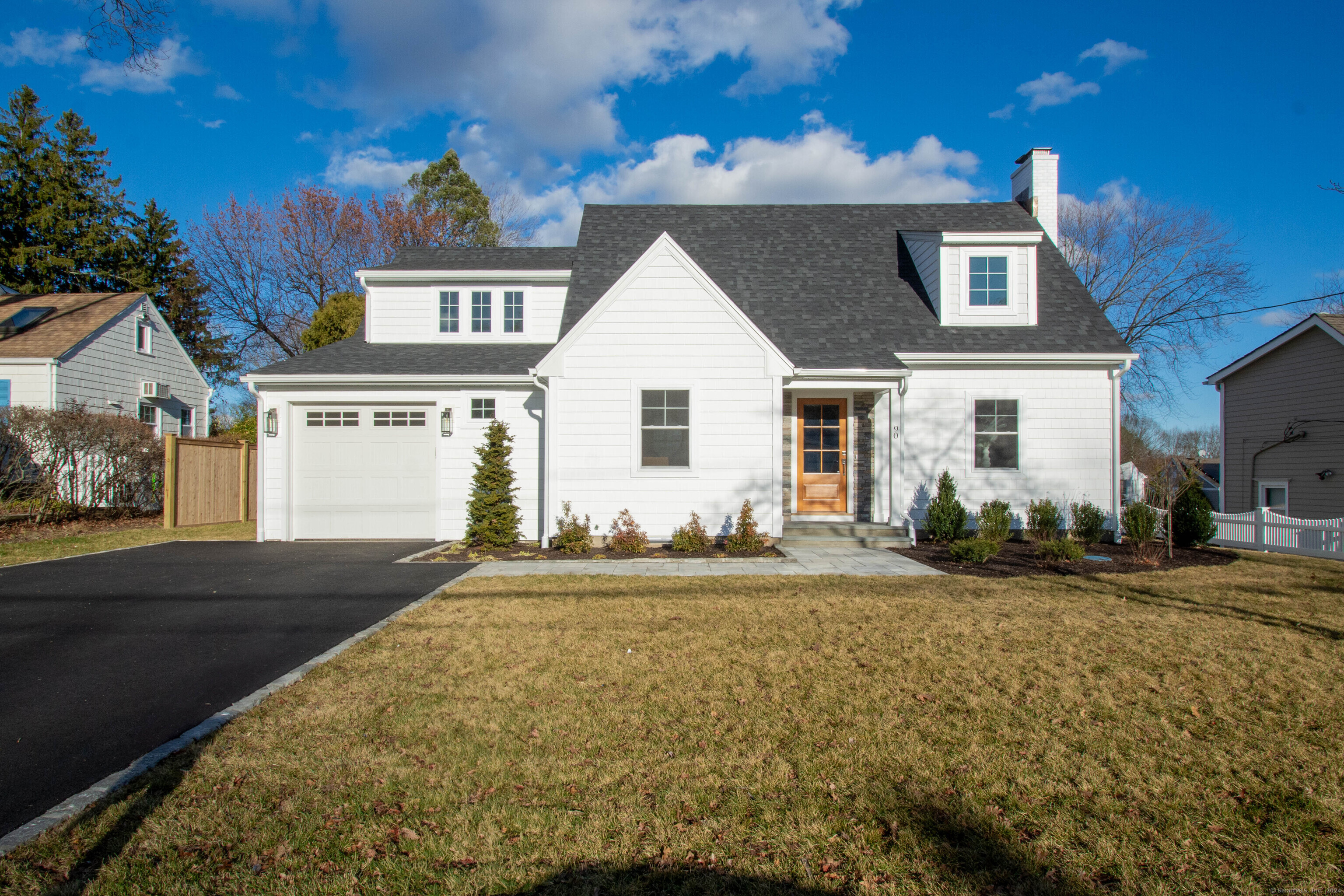 90 Ridgeview Avenue