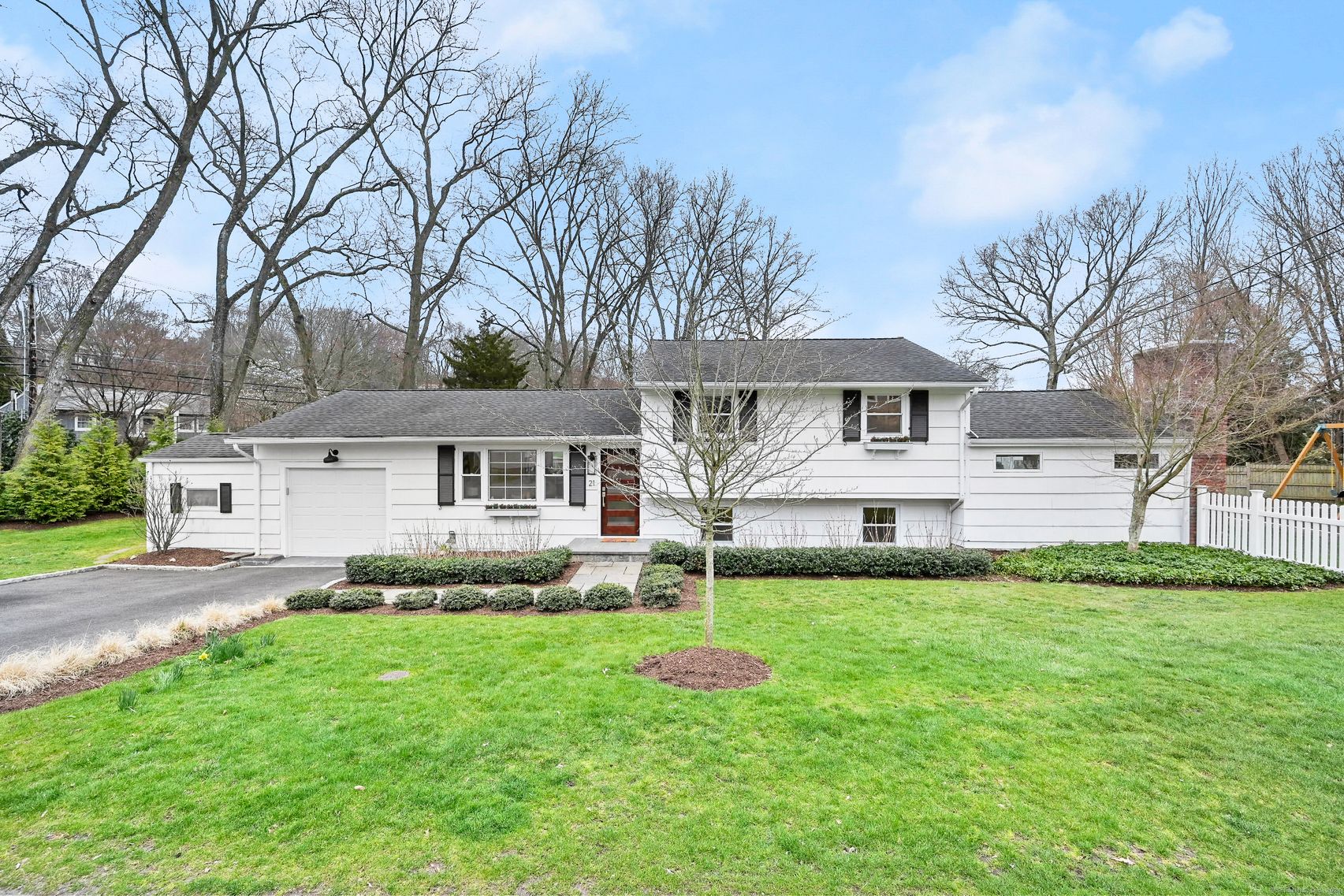 21 Middlebrook Drive