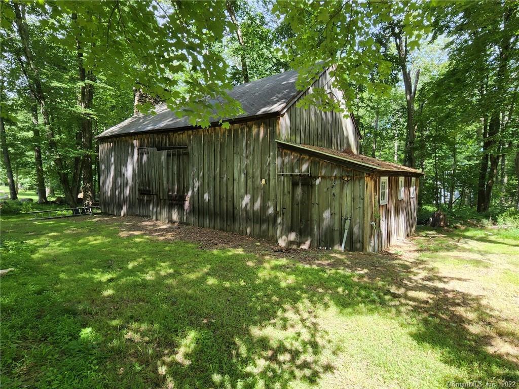 260 Rock House Road