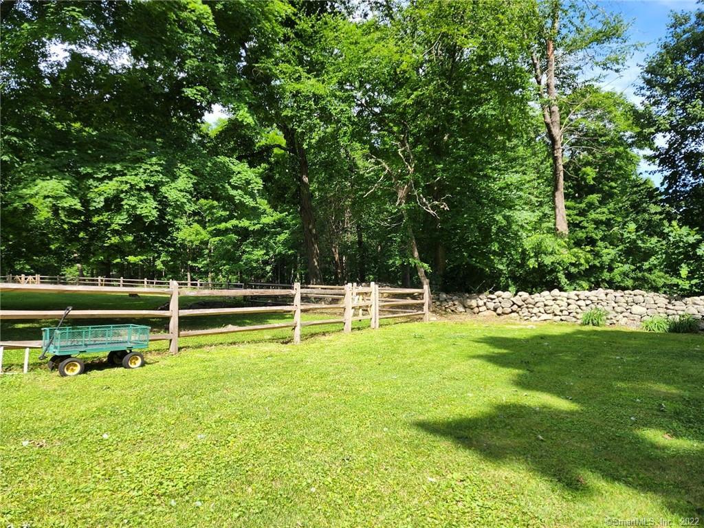 260 Rock House Road