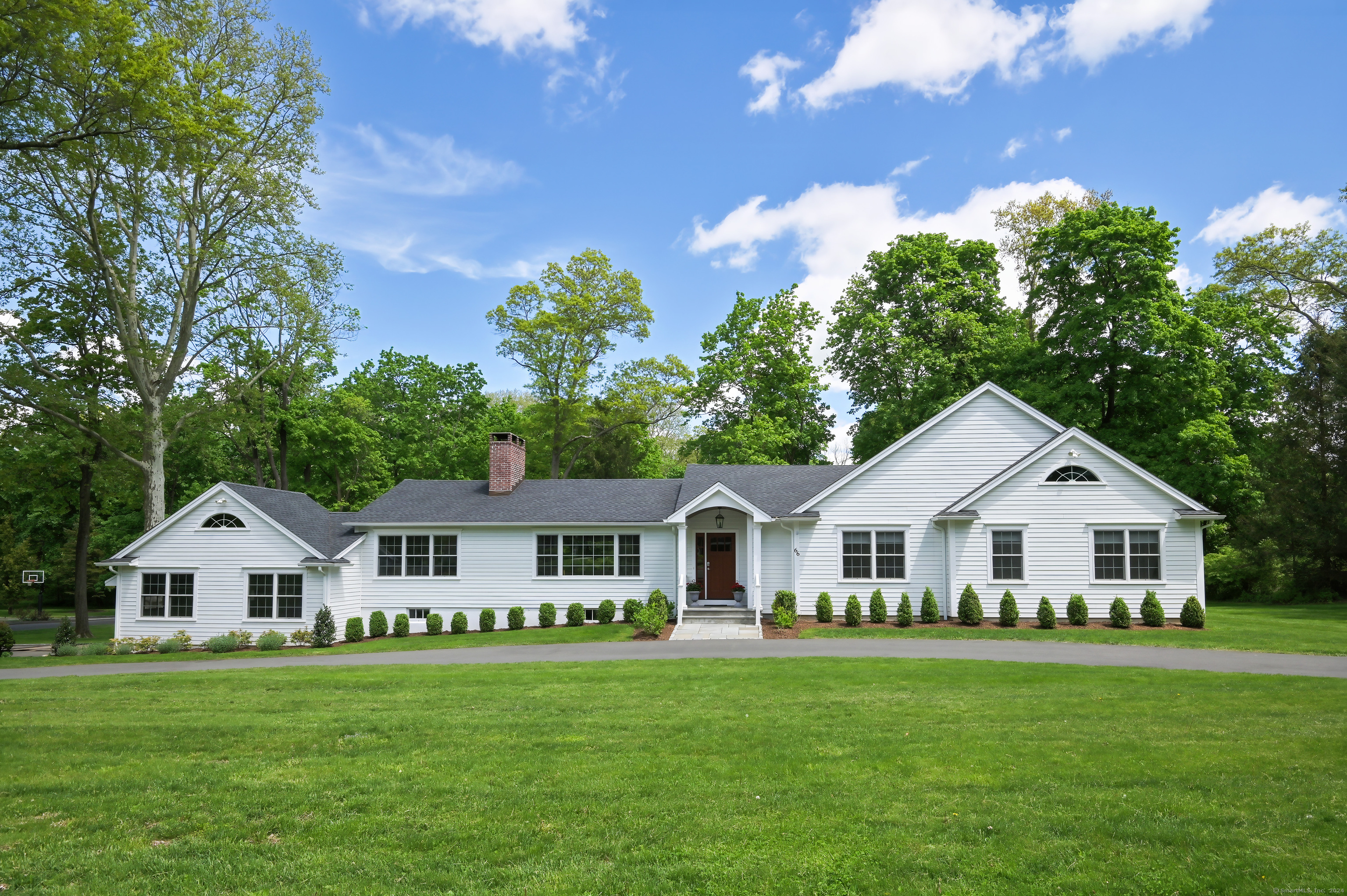 66 Manor Road