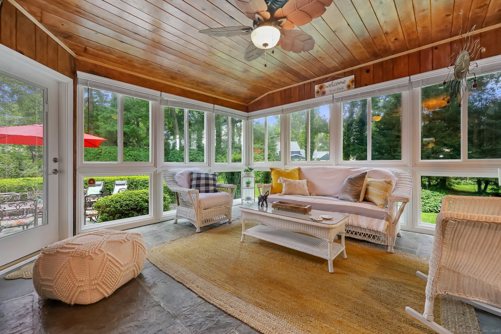 109 Meadowcrest Drive