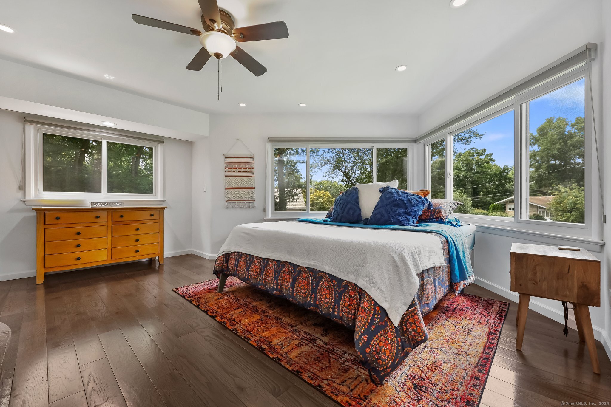 109 Meadowcrest Drive