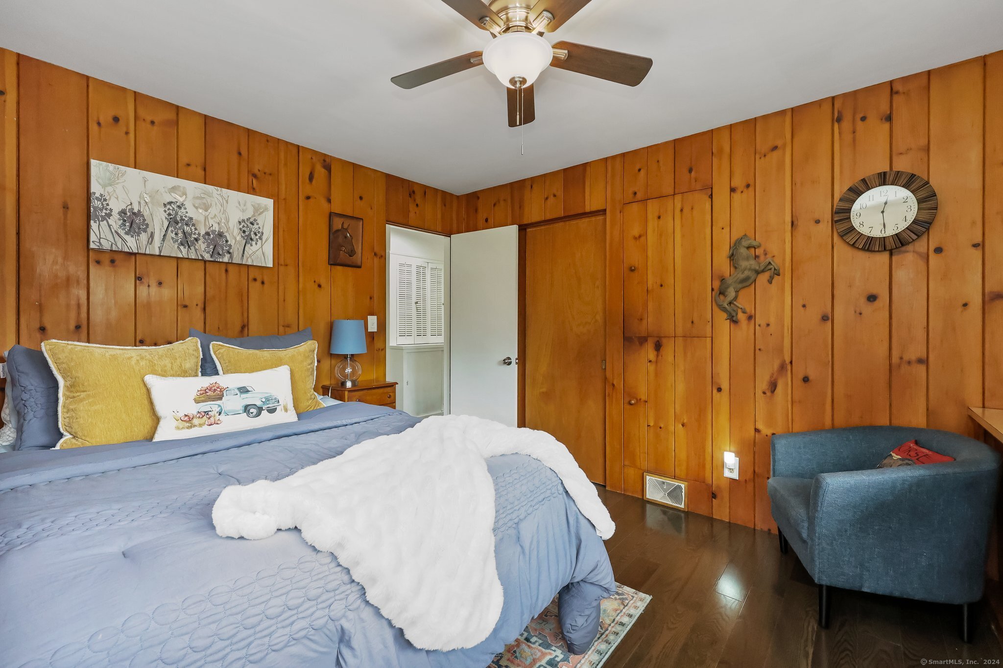 109 Meadowcrest Drive