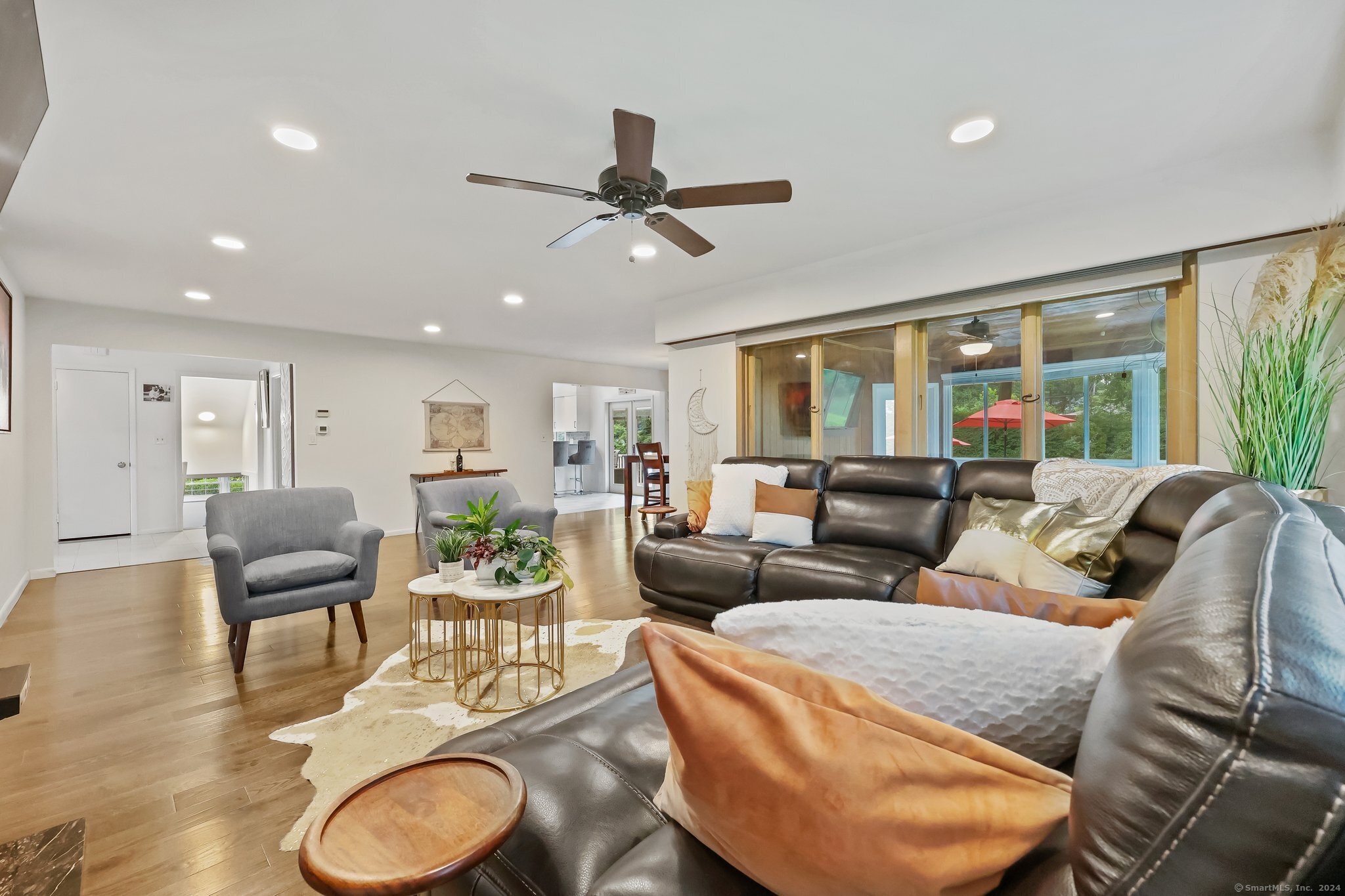 109 Meadowcrest Drive