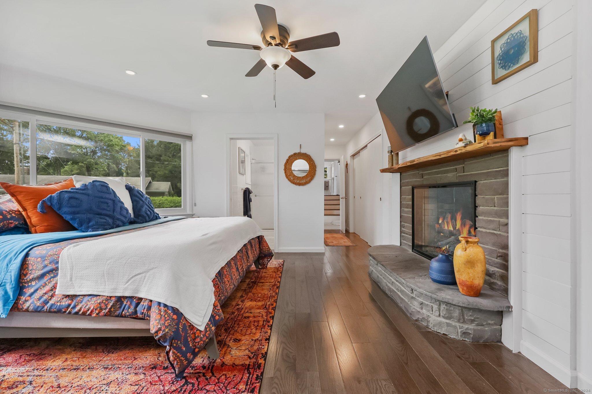 109 Meadowcrest Drive