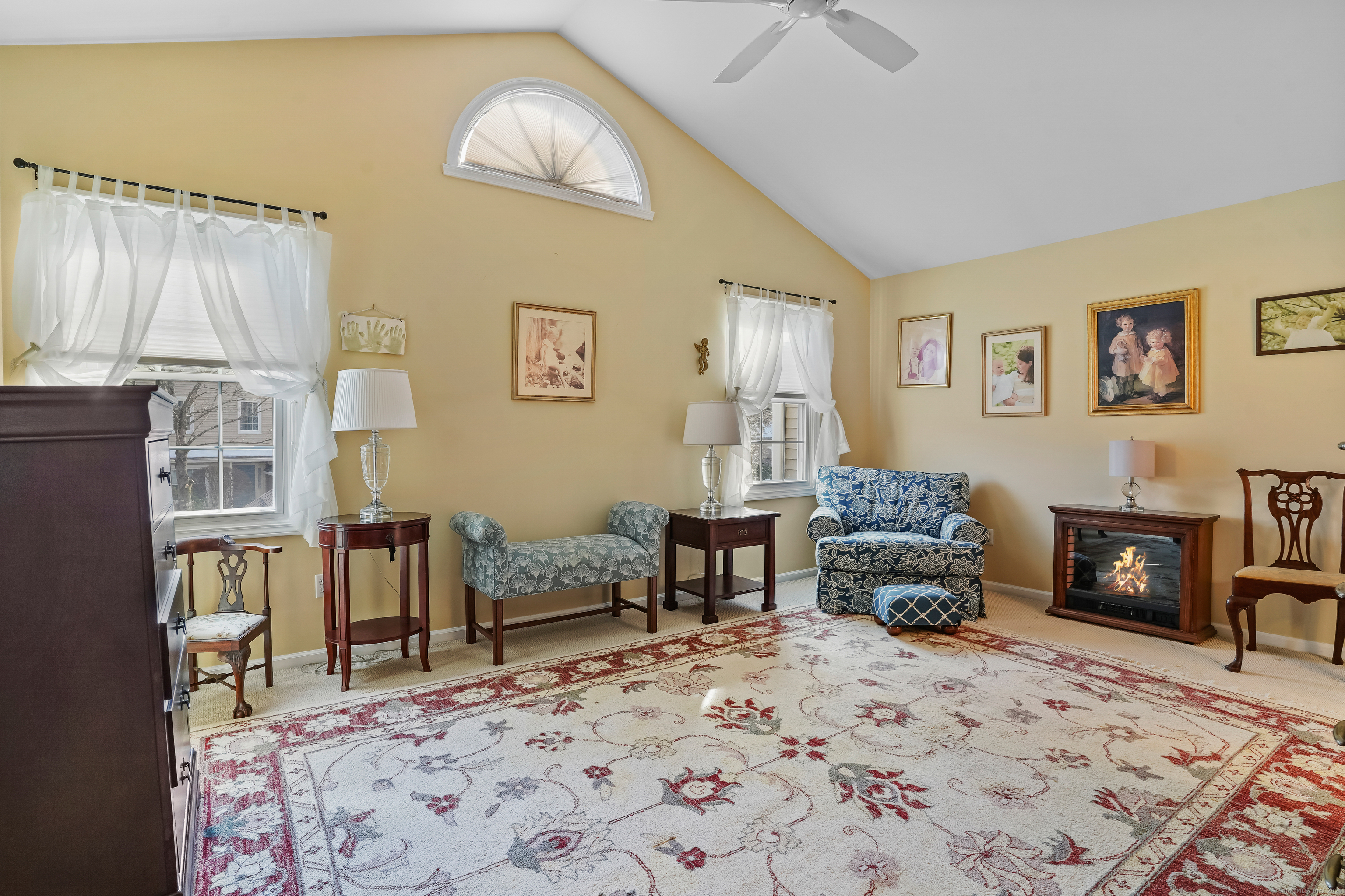 437 Pitkin Hollow 437
