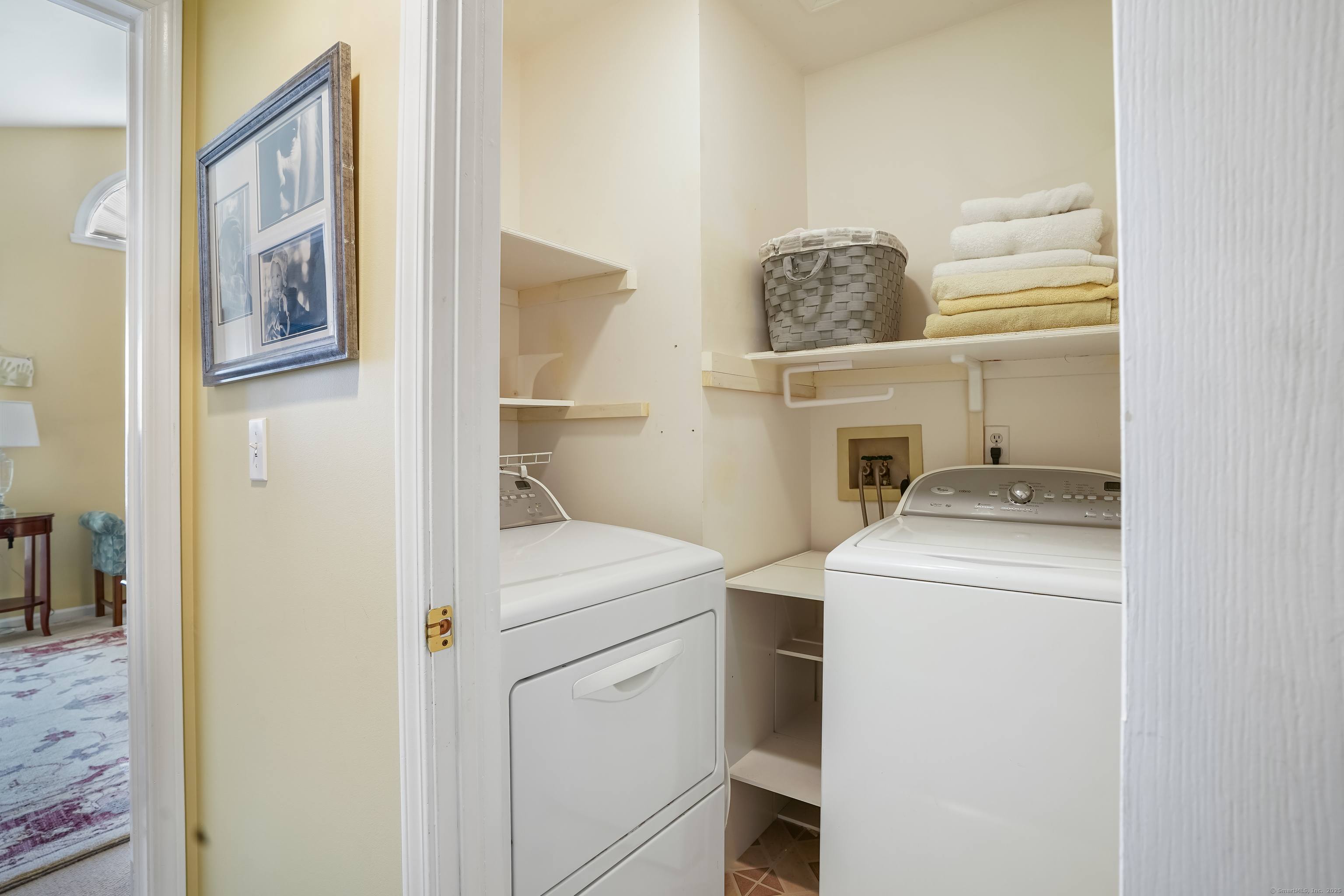 437 Pitkin Hollow 437
