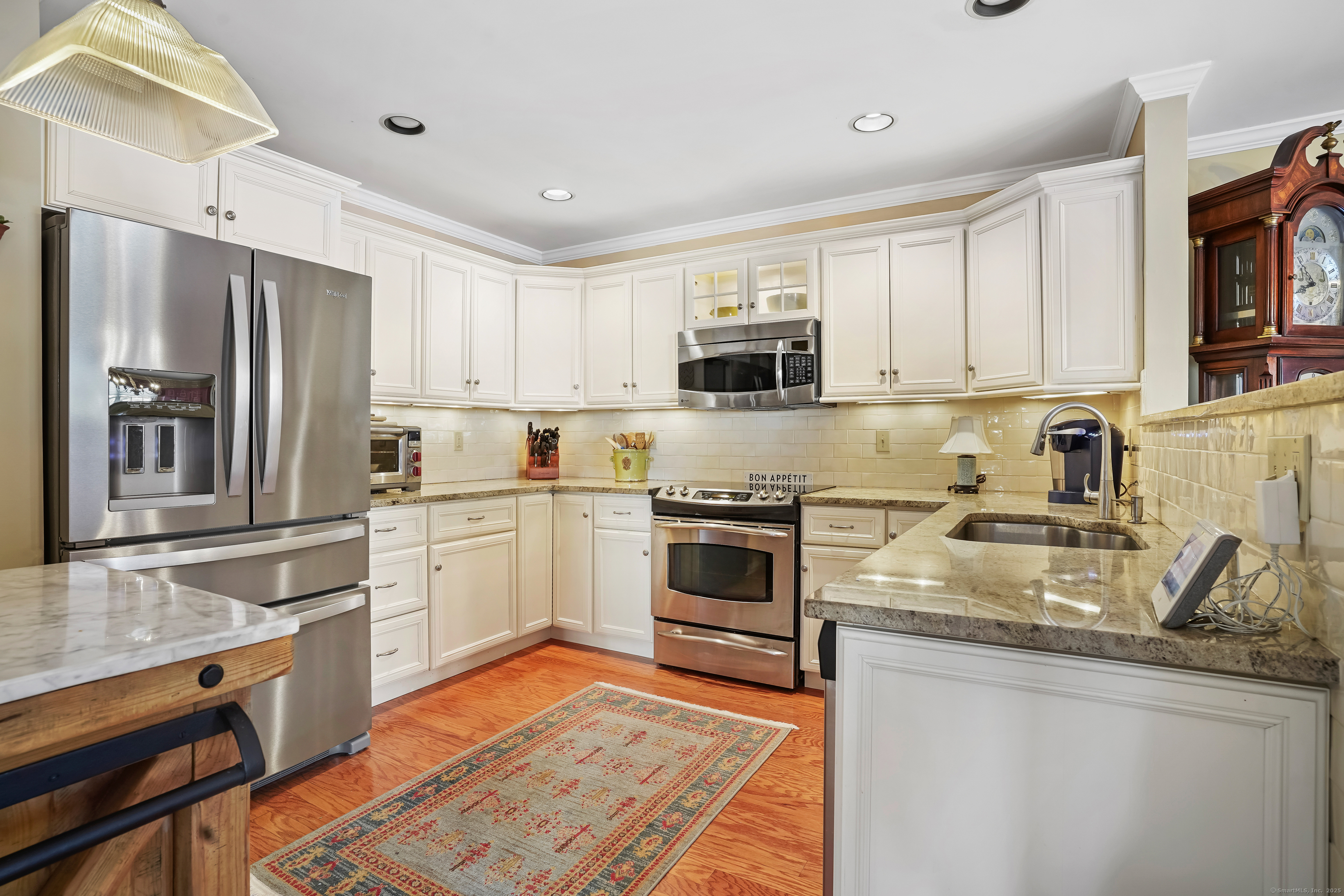 437 Pitkin Hollow 437