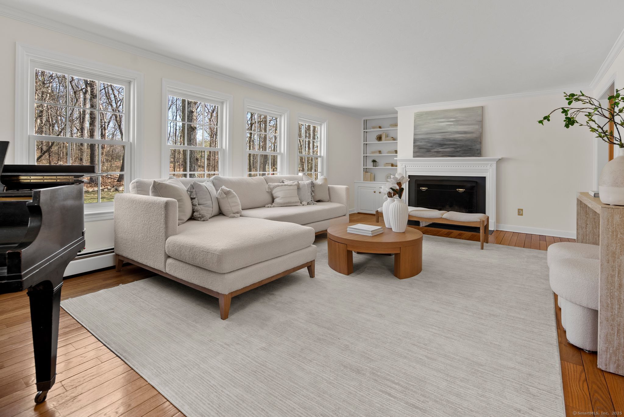 40 Edgewater Drive