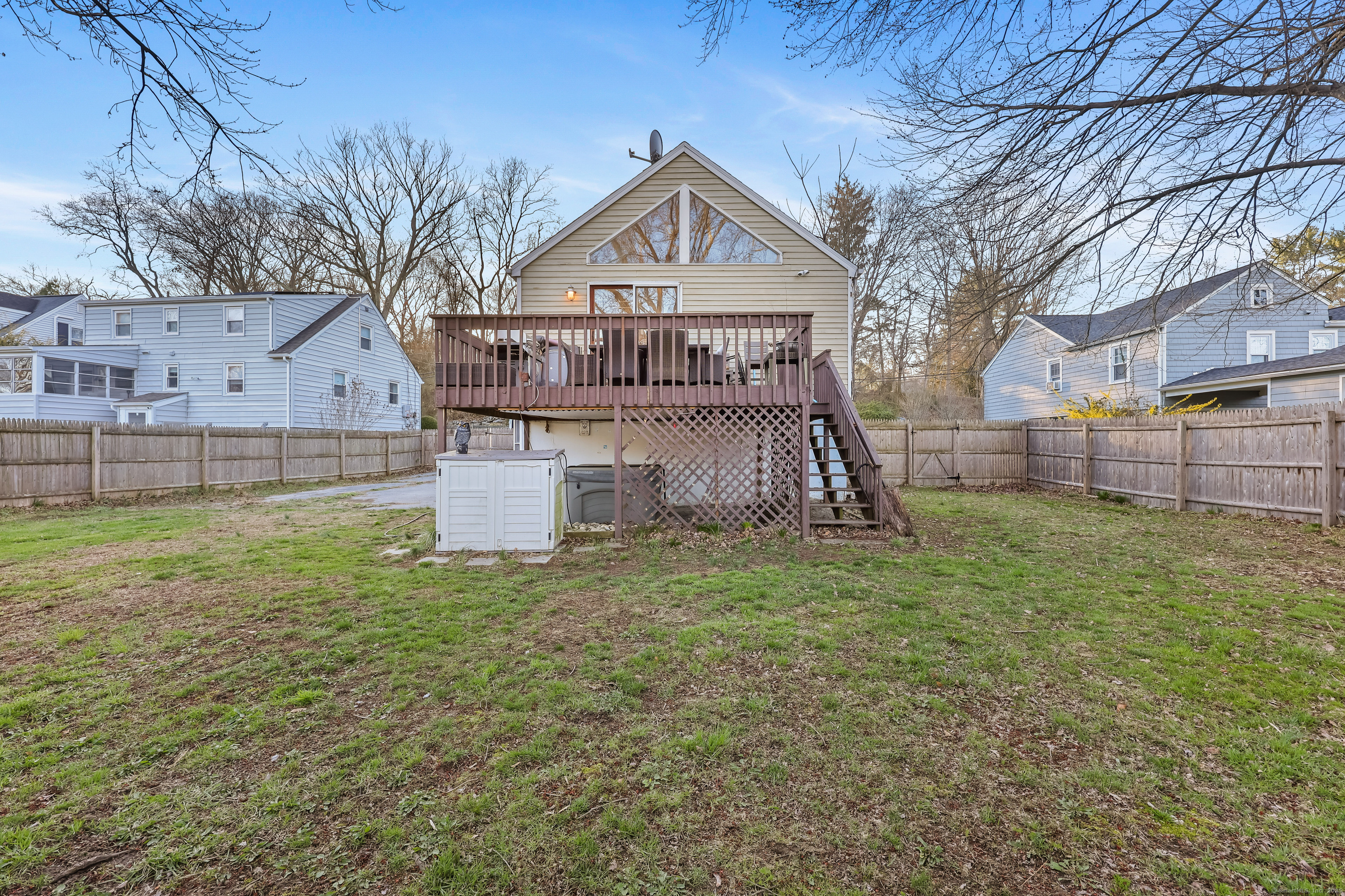 105 Valley Road