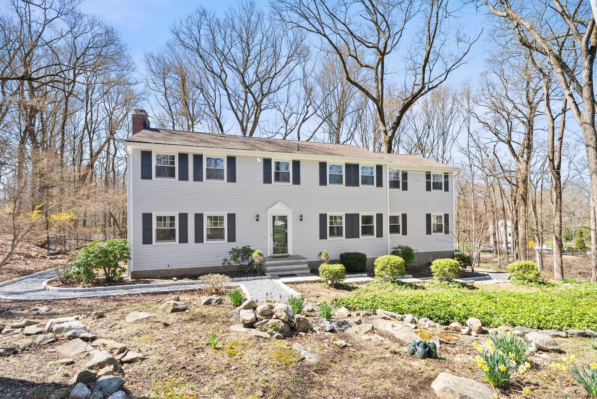 6 North Ridge Road