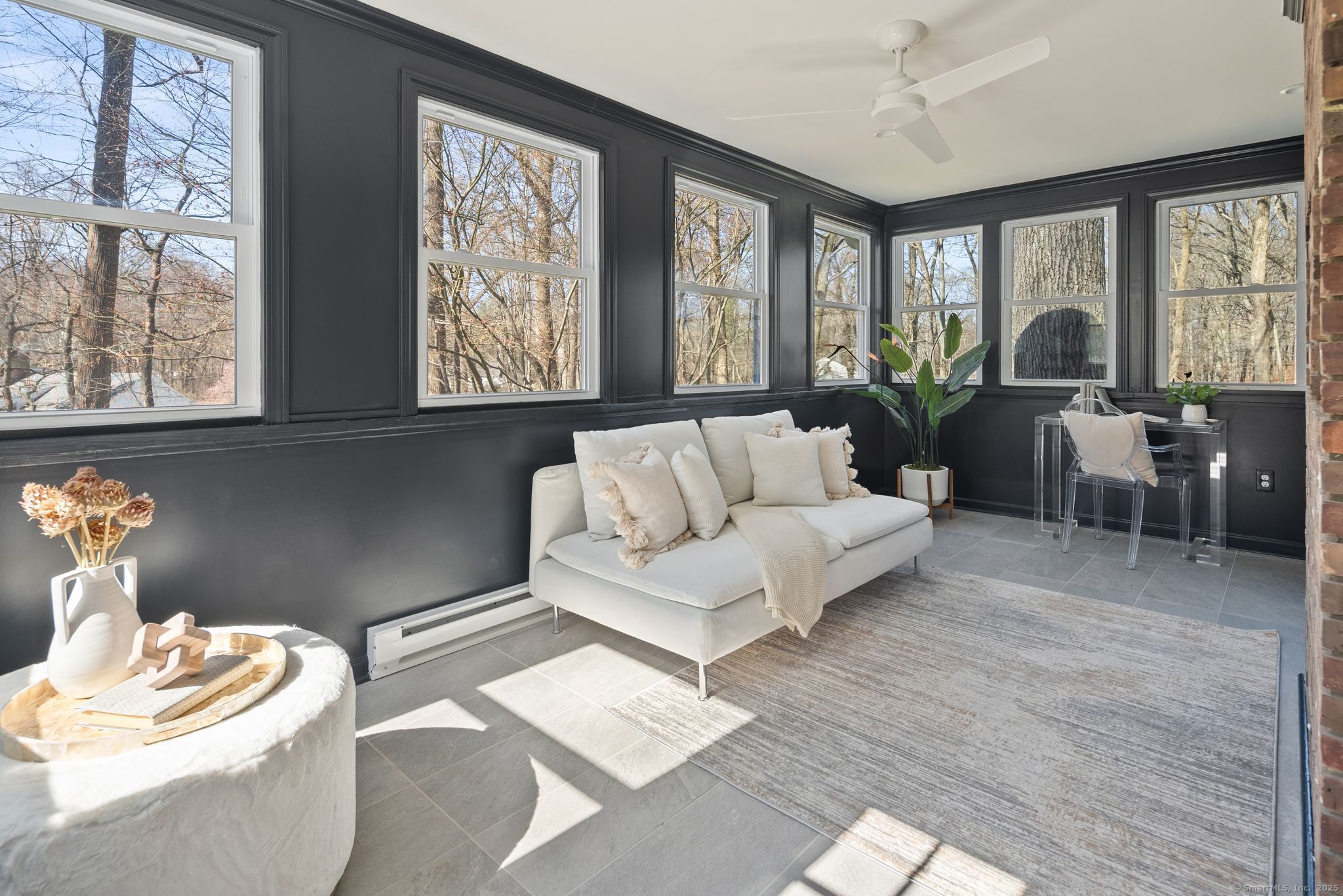 6 North Ridge Road