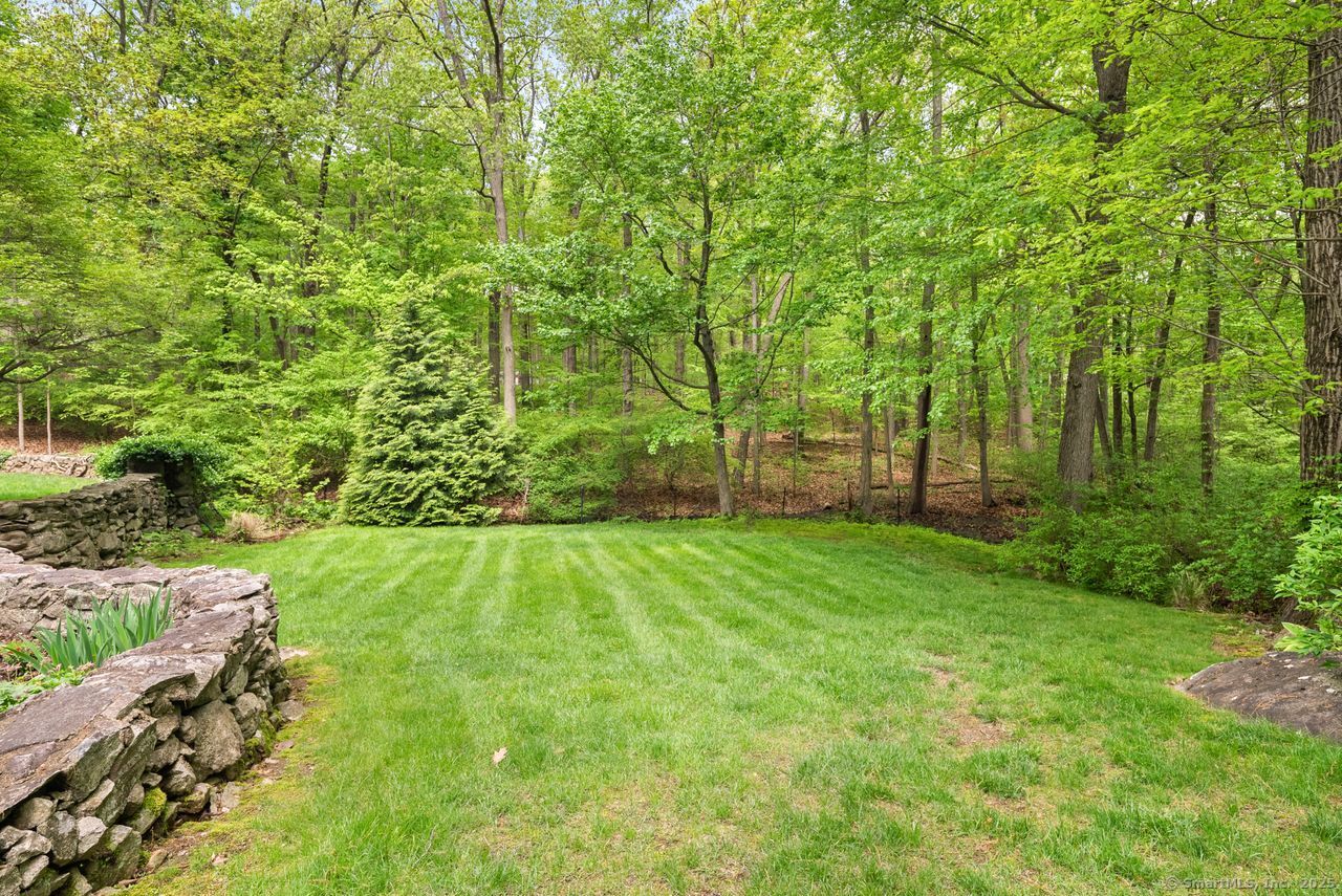 14 Granite Drive
