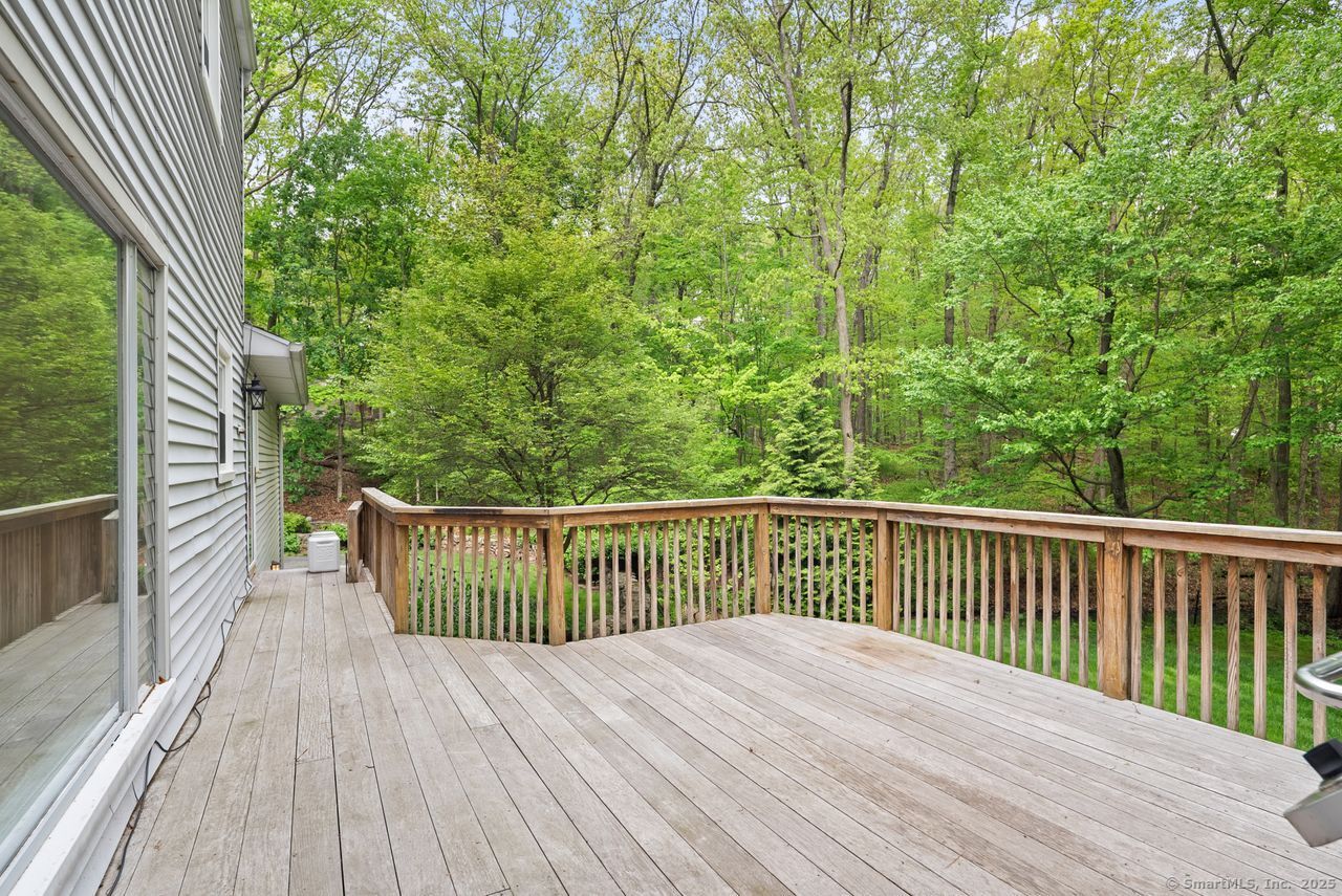 14 Granite Drive