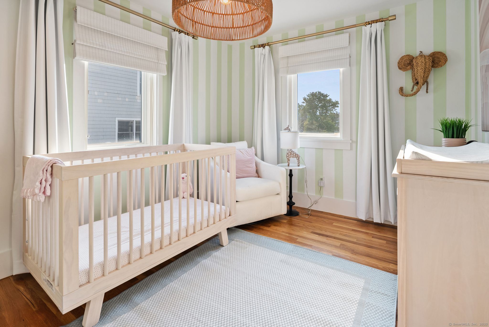 685 Fairfield Beach Road 685