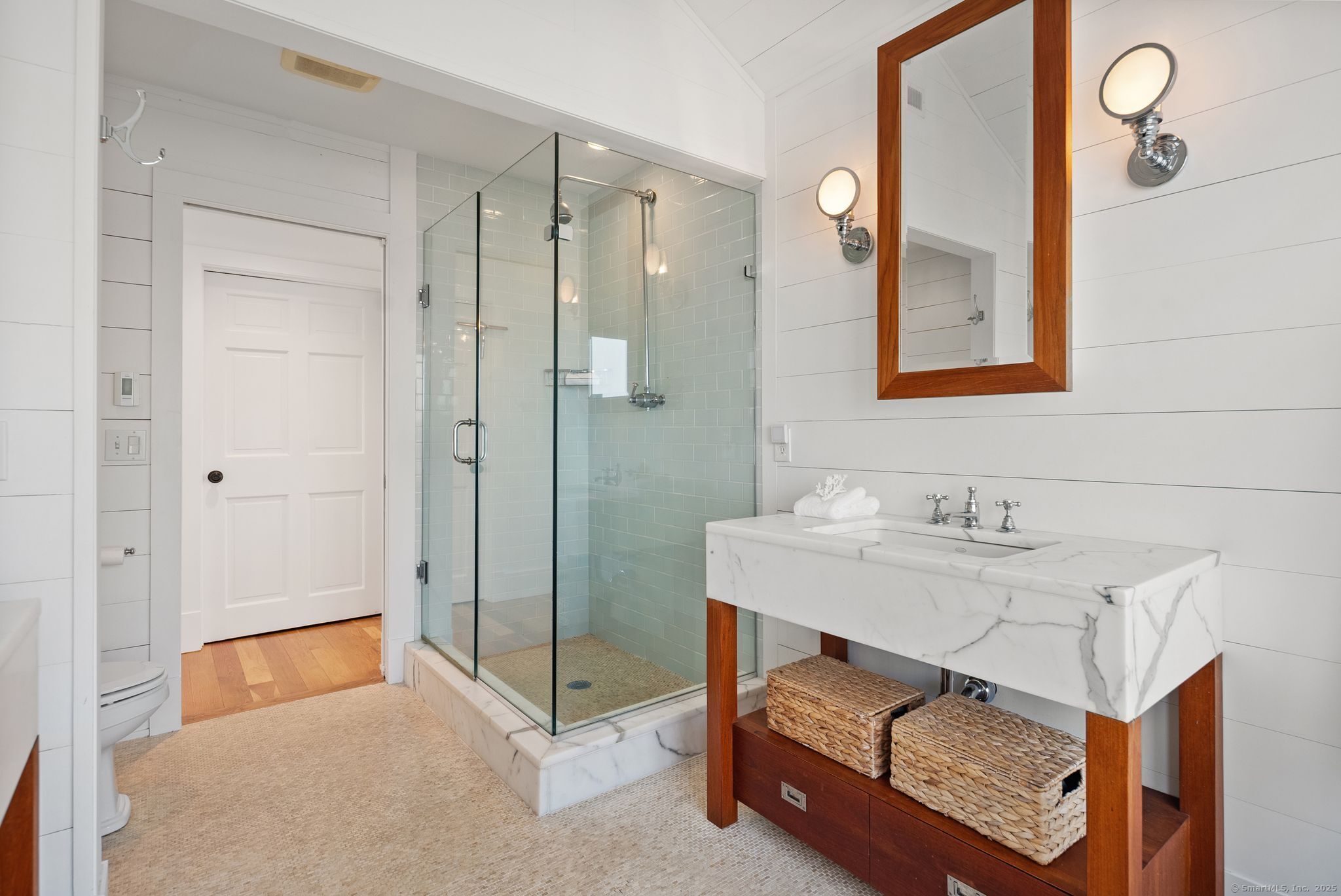685 Fairfield Beach Road 685