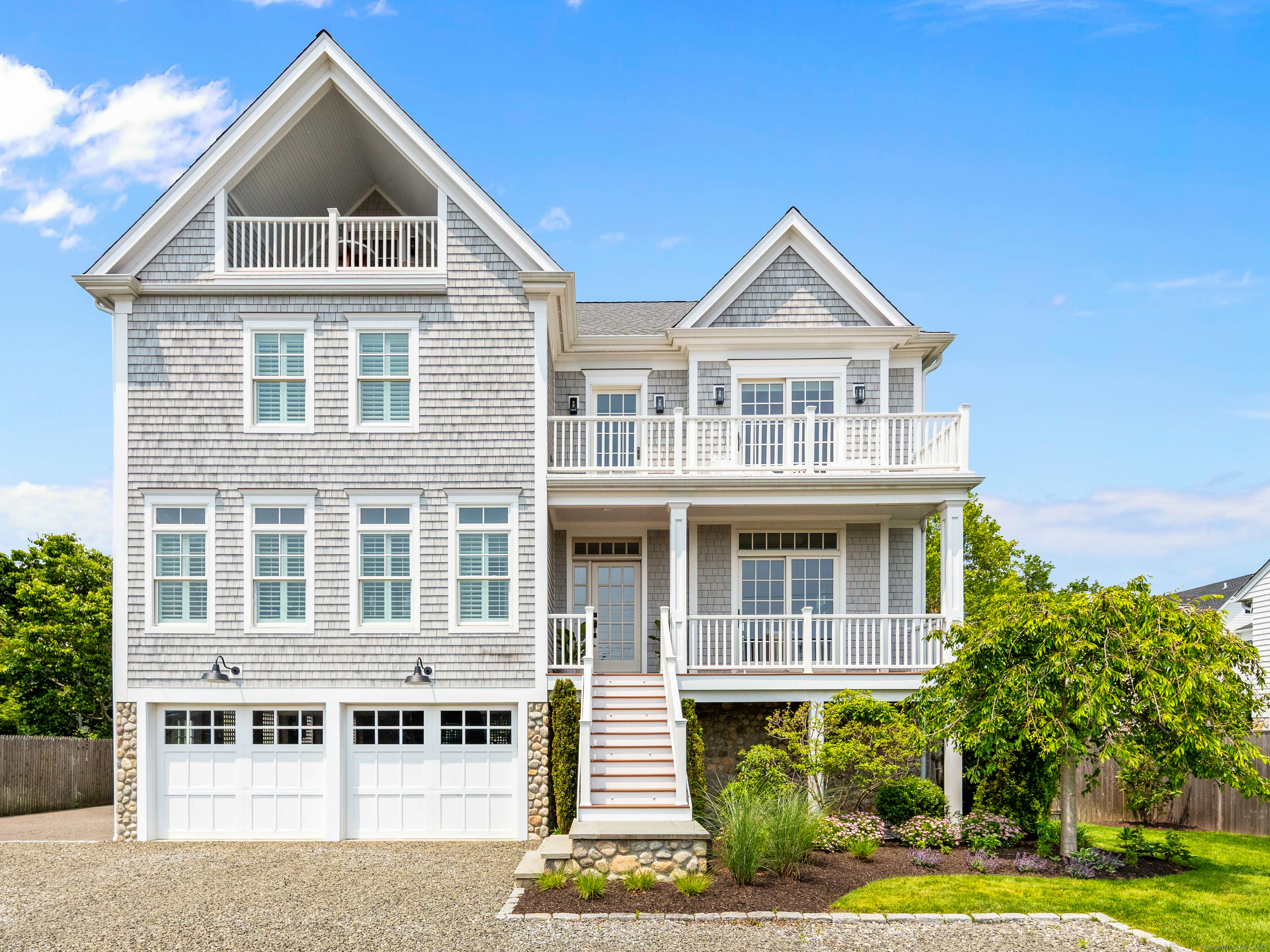 40 Fairfield Beach Road