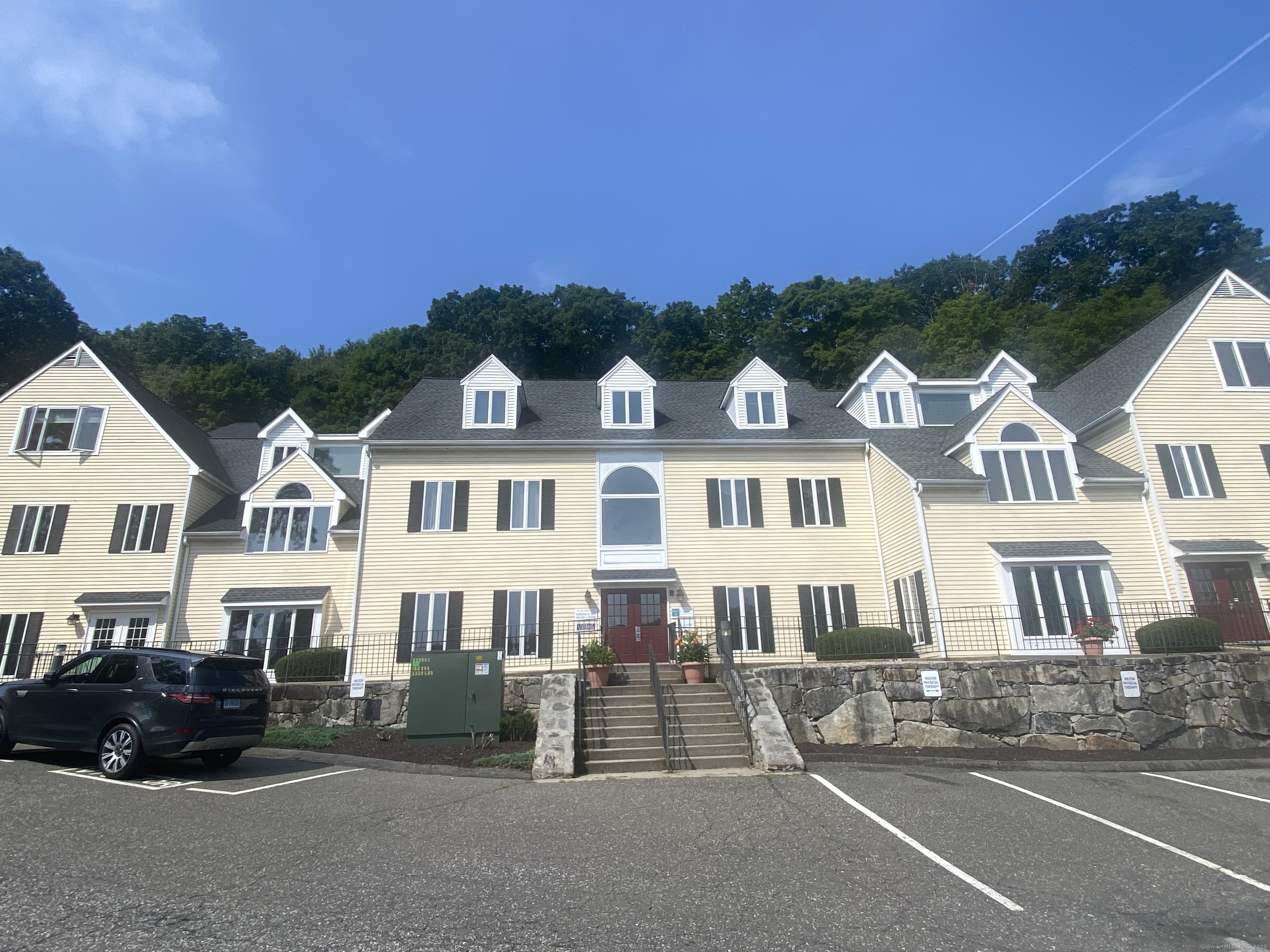 23 Hubbard Road A
