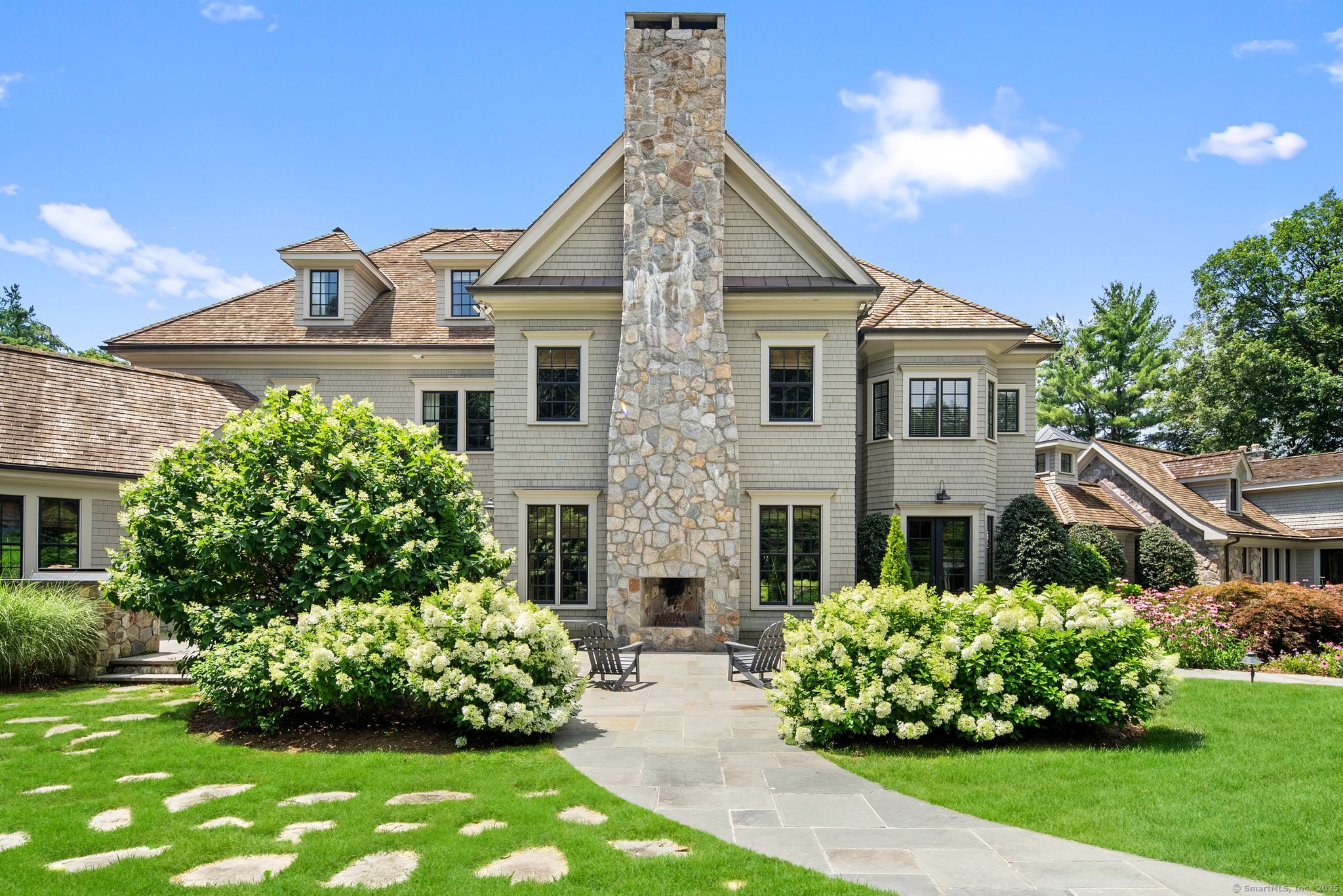 9 Greenbrier Road