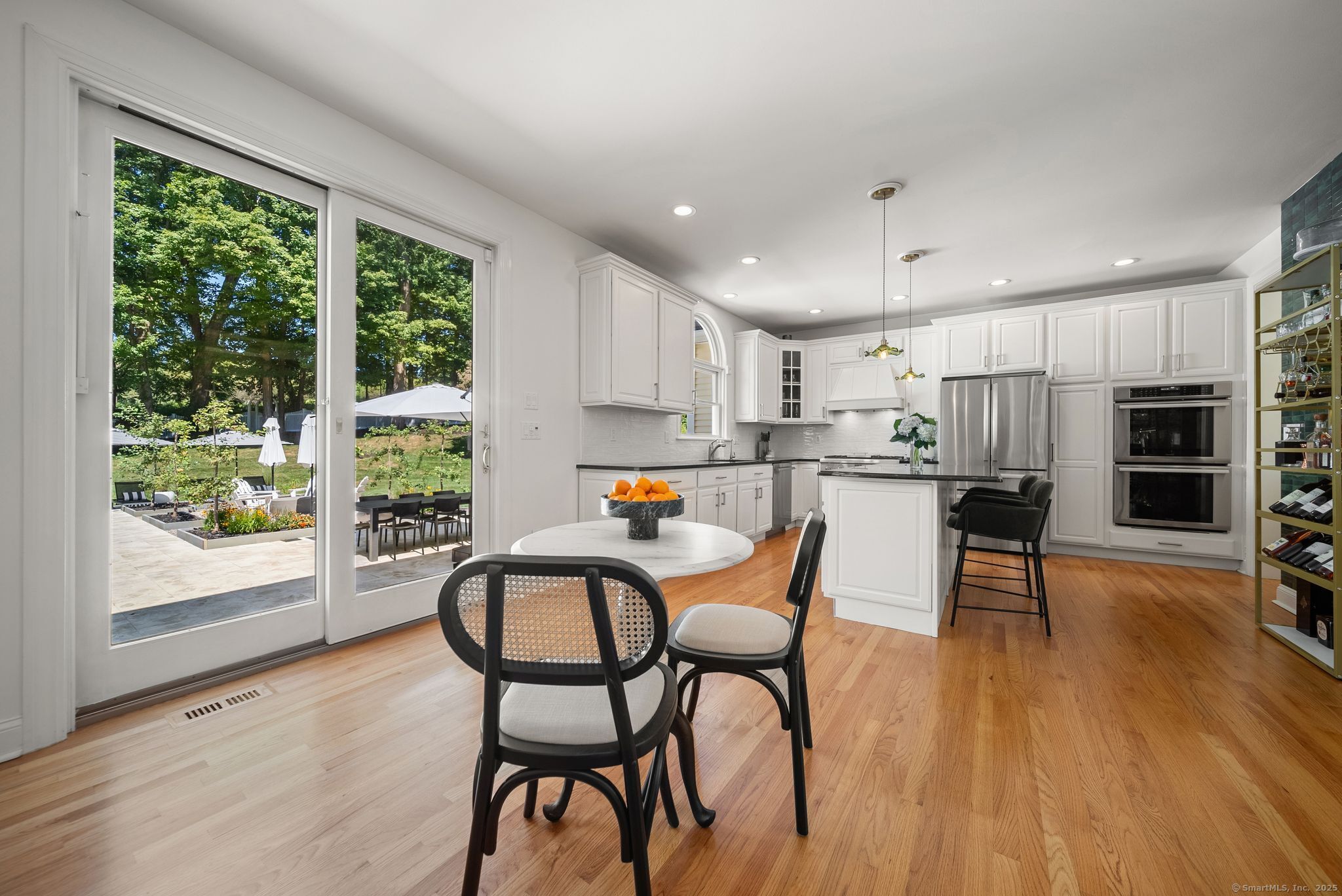 6 Saugatuck Ridge Road