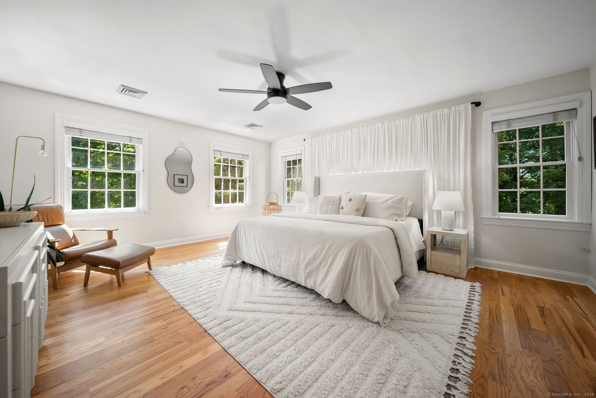 6 Saugatuck Ridge Road