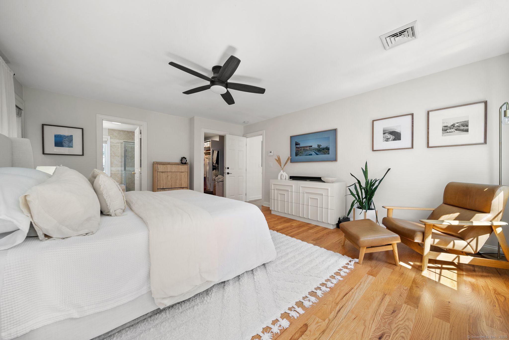 6 Saugatuck Ridge Road