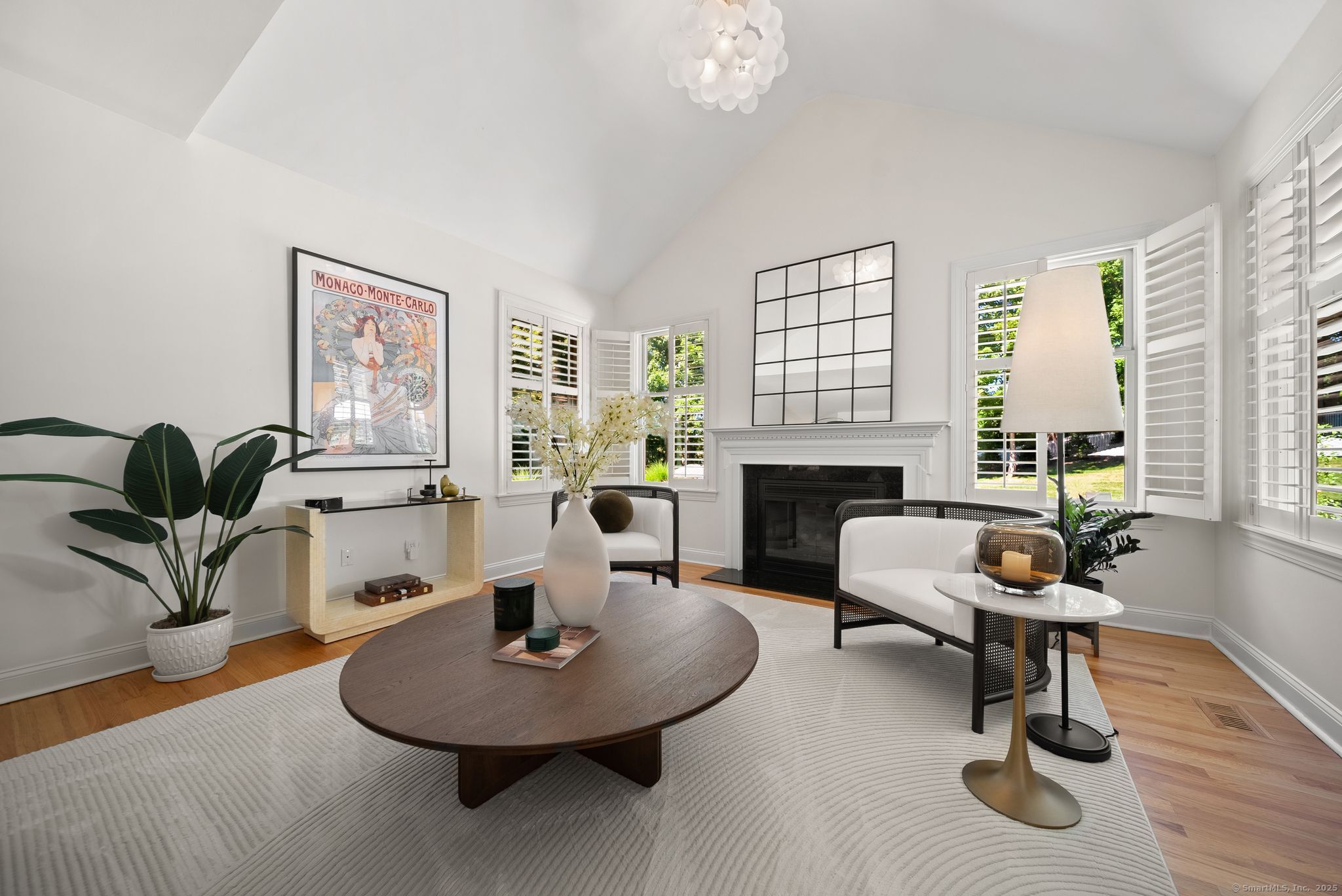 6 Saugatuck Ridge Road
