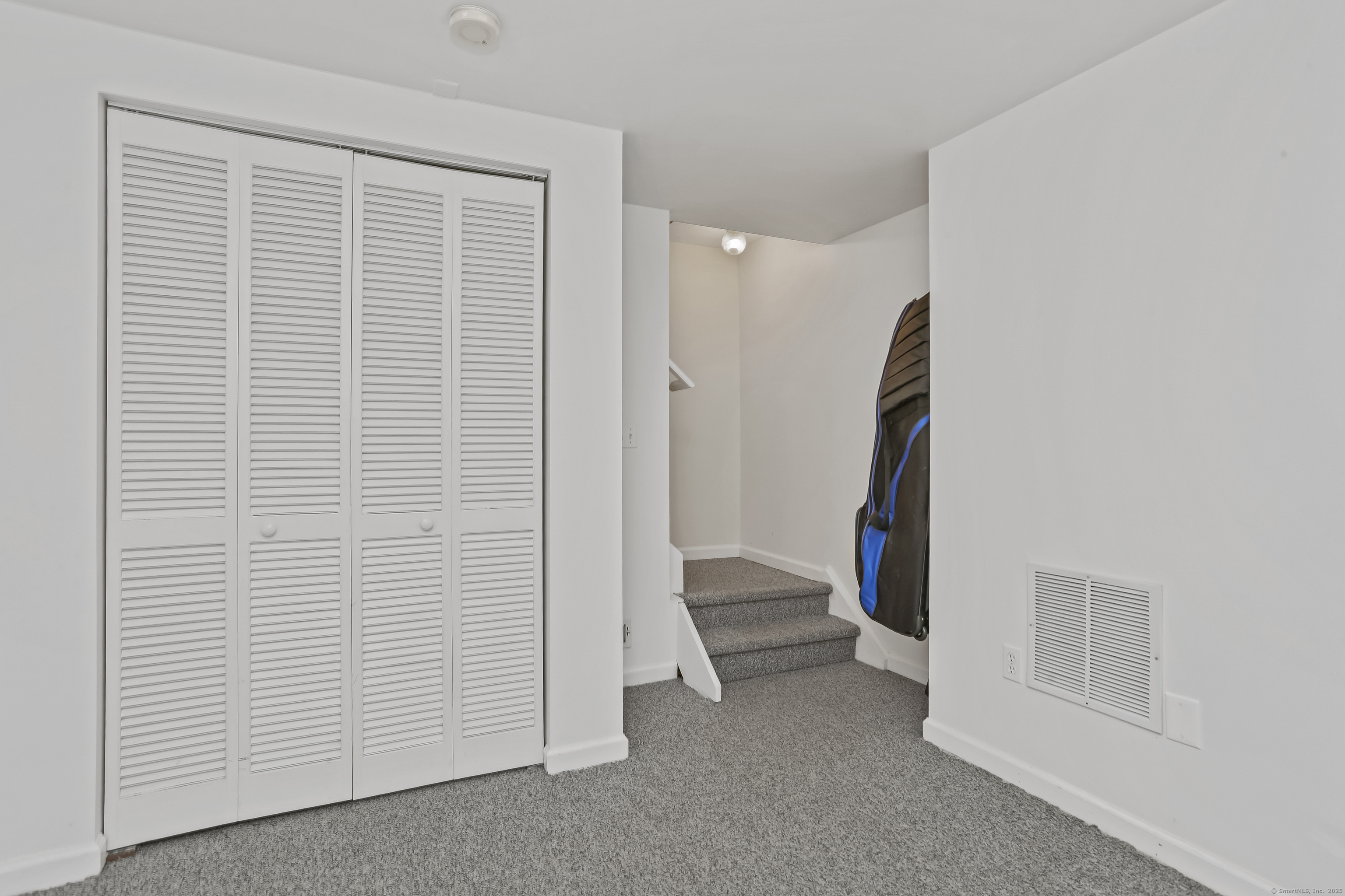27 West Main Street APT 11