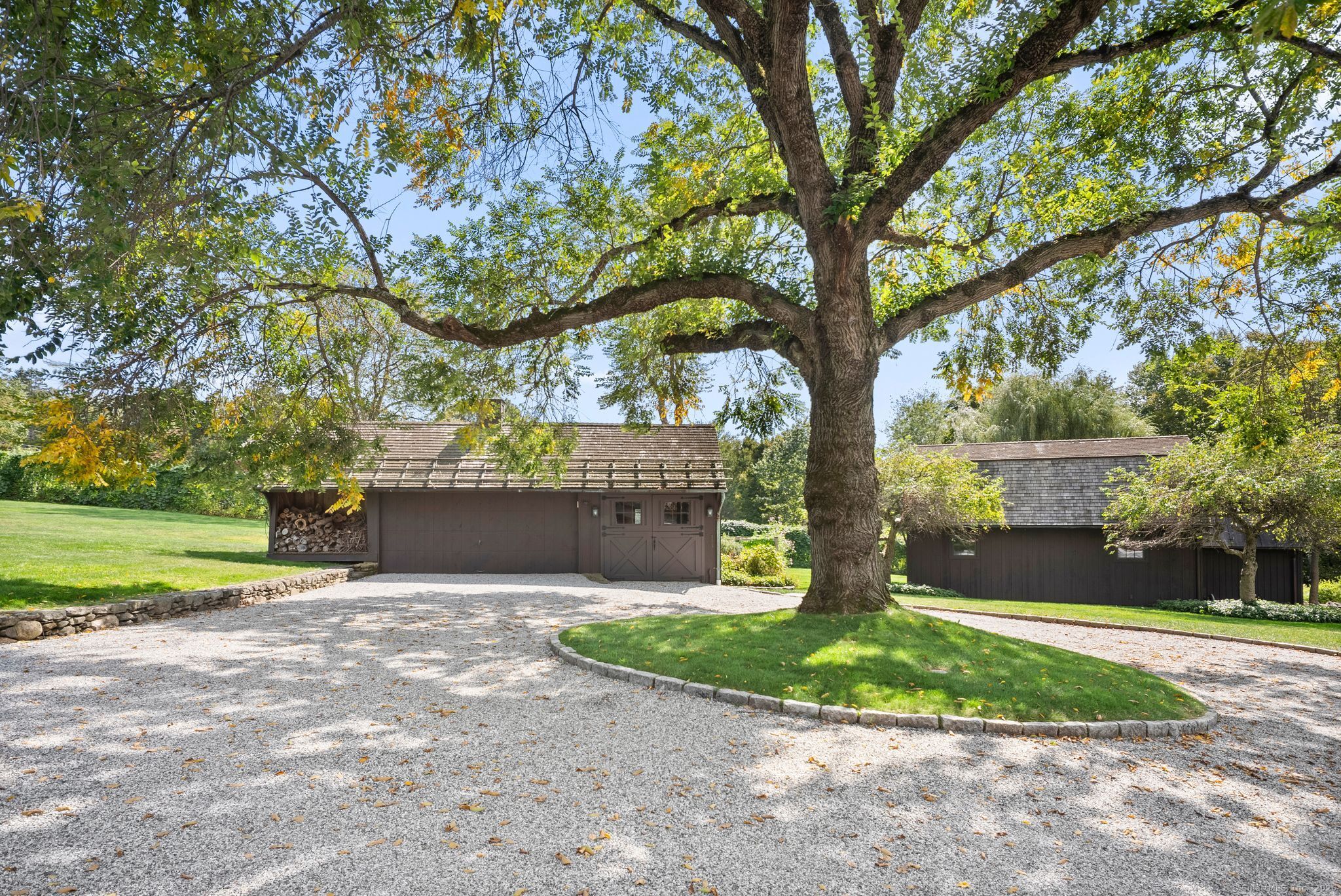 2281 Redding Road
