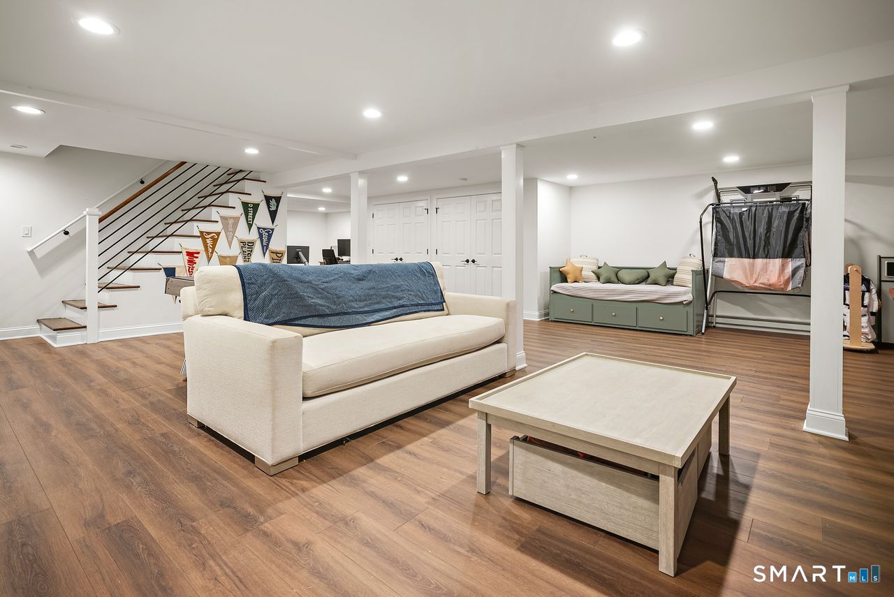 1115 Galloping Hill Road