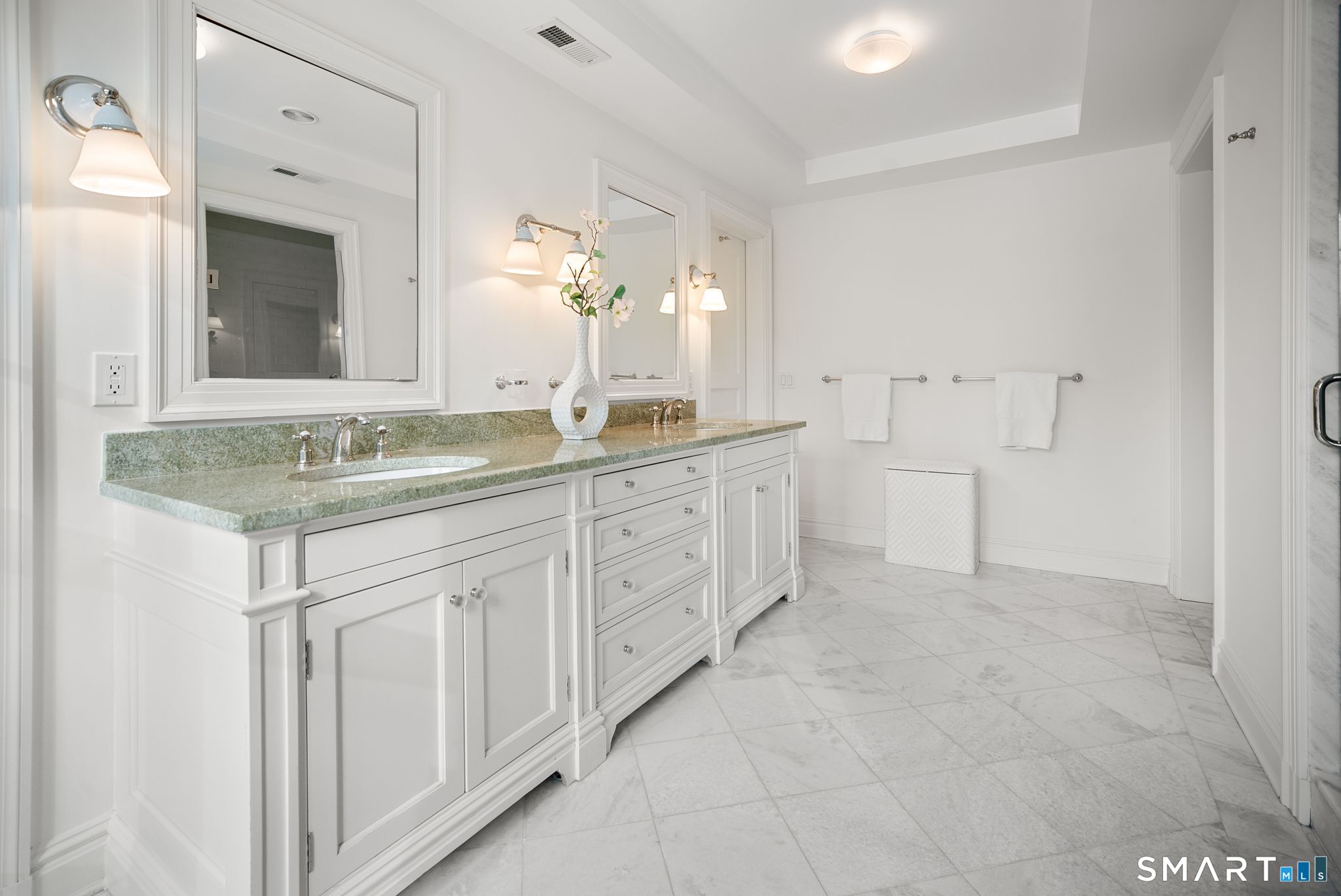 324 Sunnieholme Drive