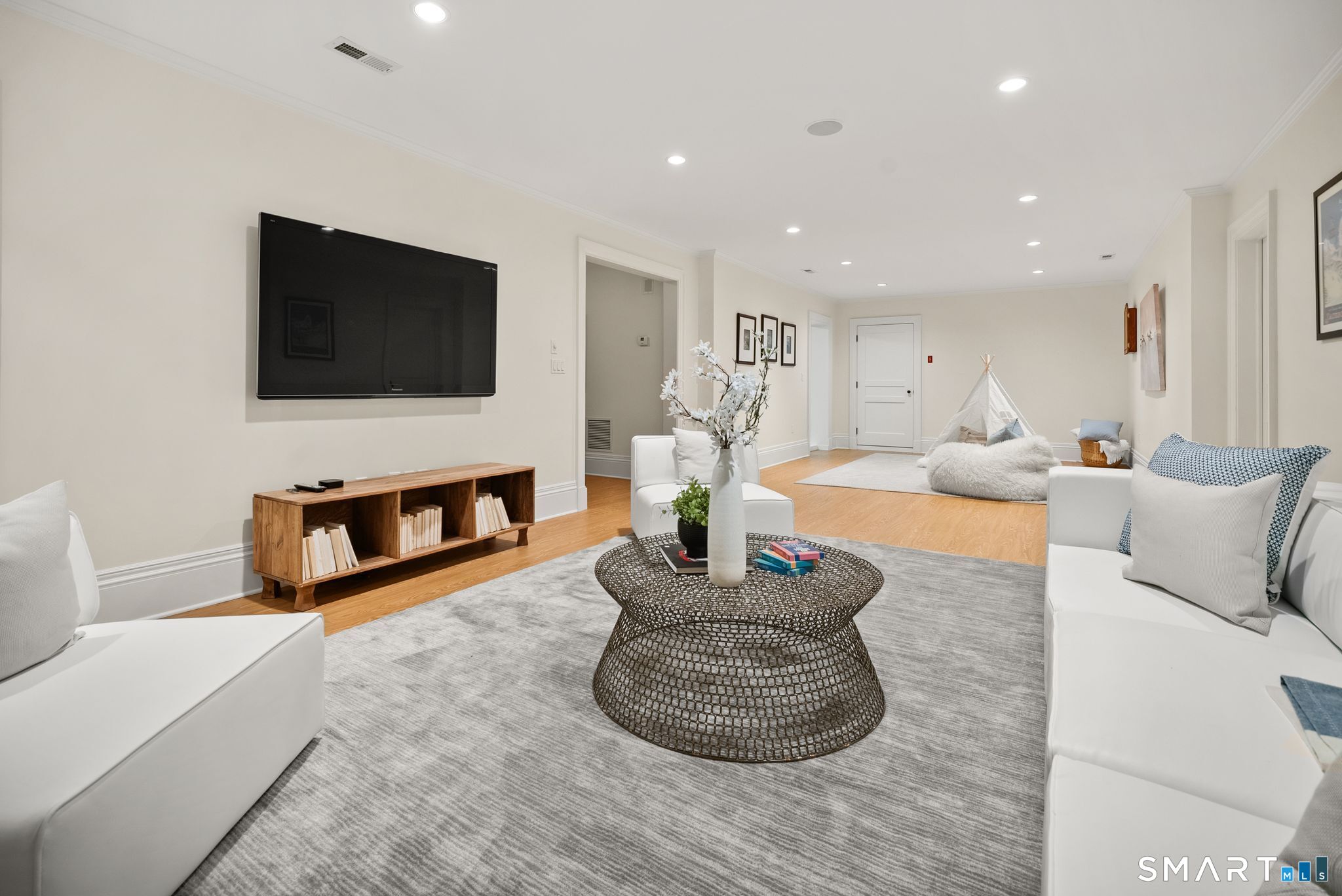 324 Sunnieholme Drive