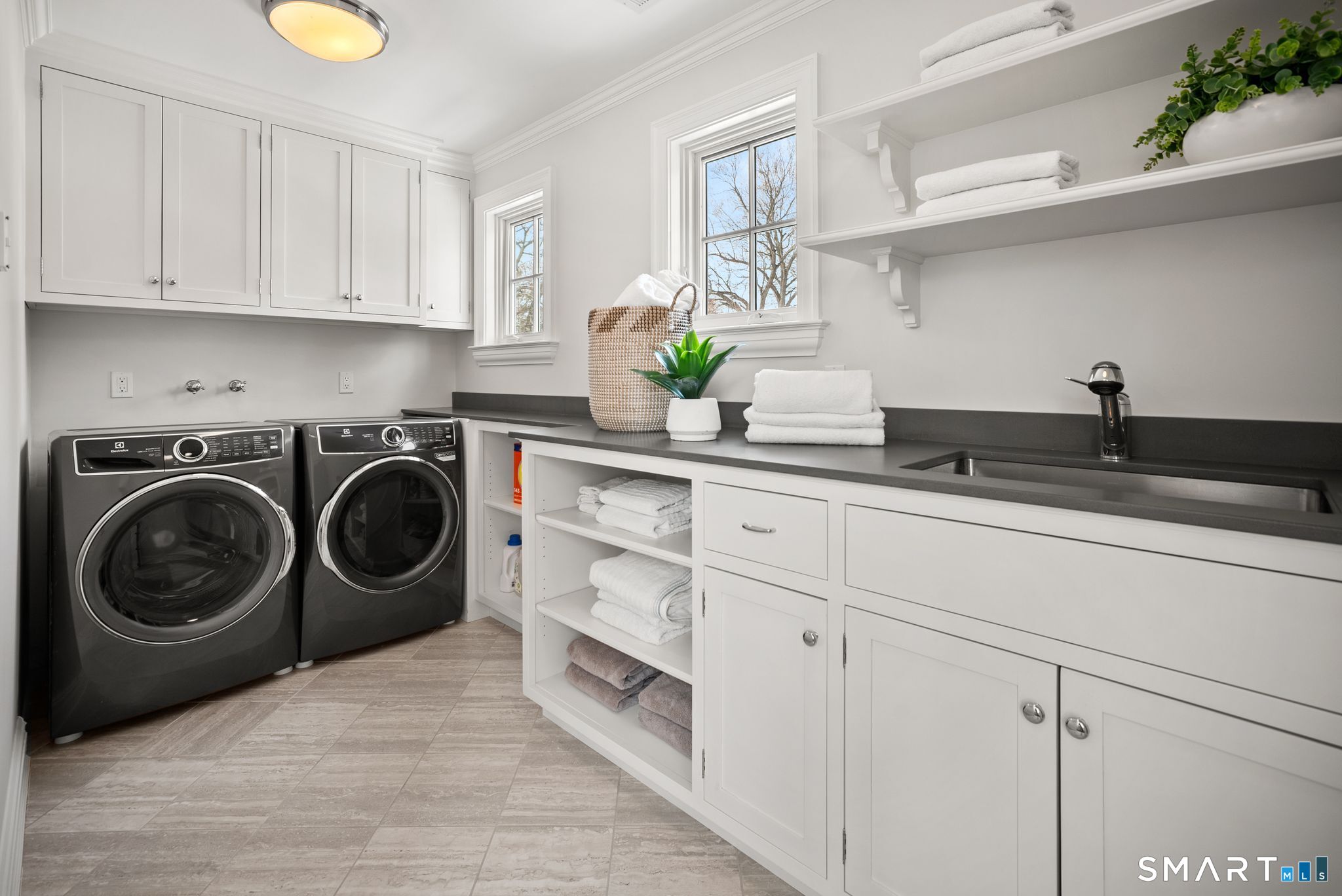 324 Sunnieholme Drive