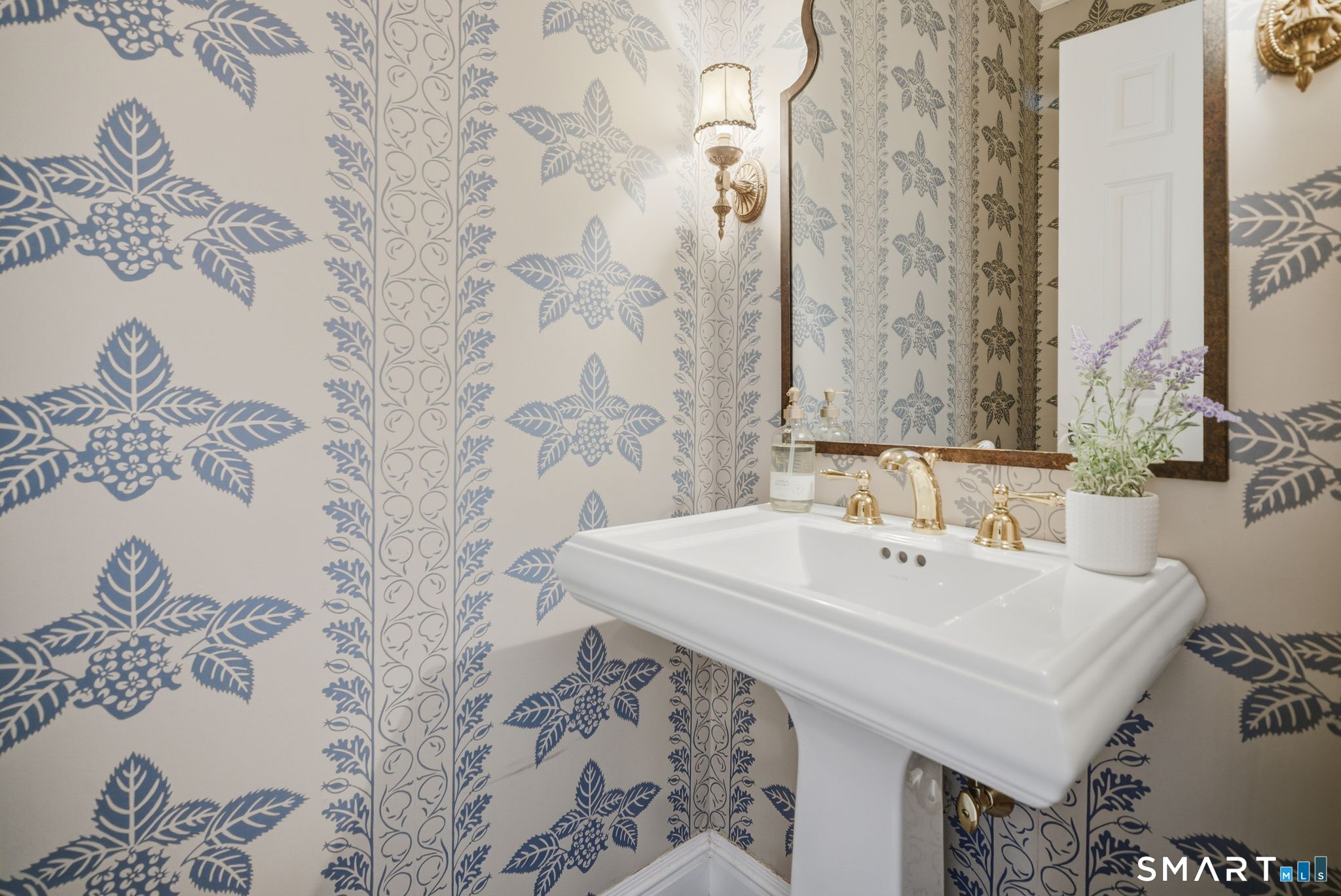 1380 Old Academy Road