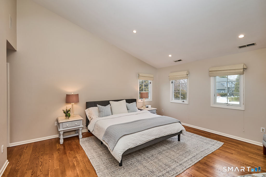 23 Harborview Road