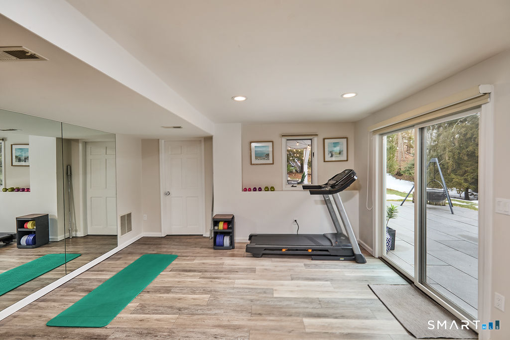 23 Harborview Road